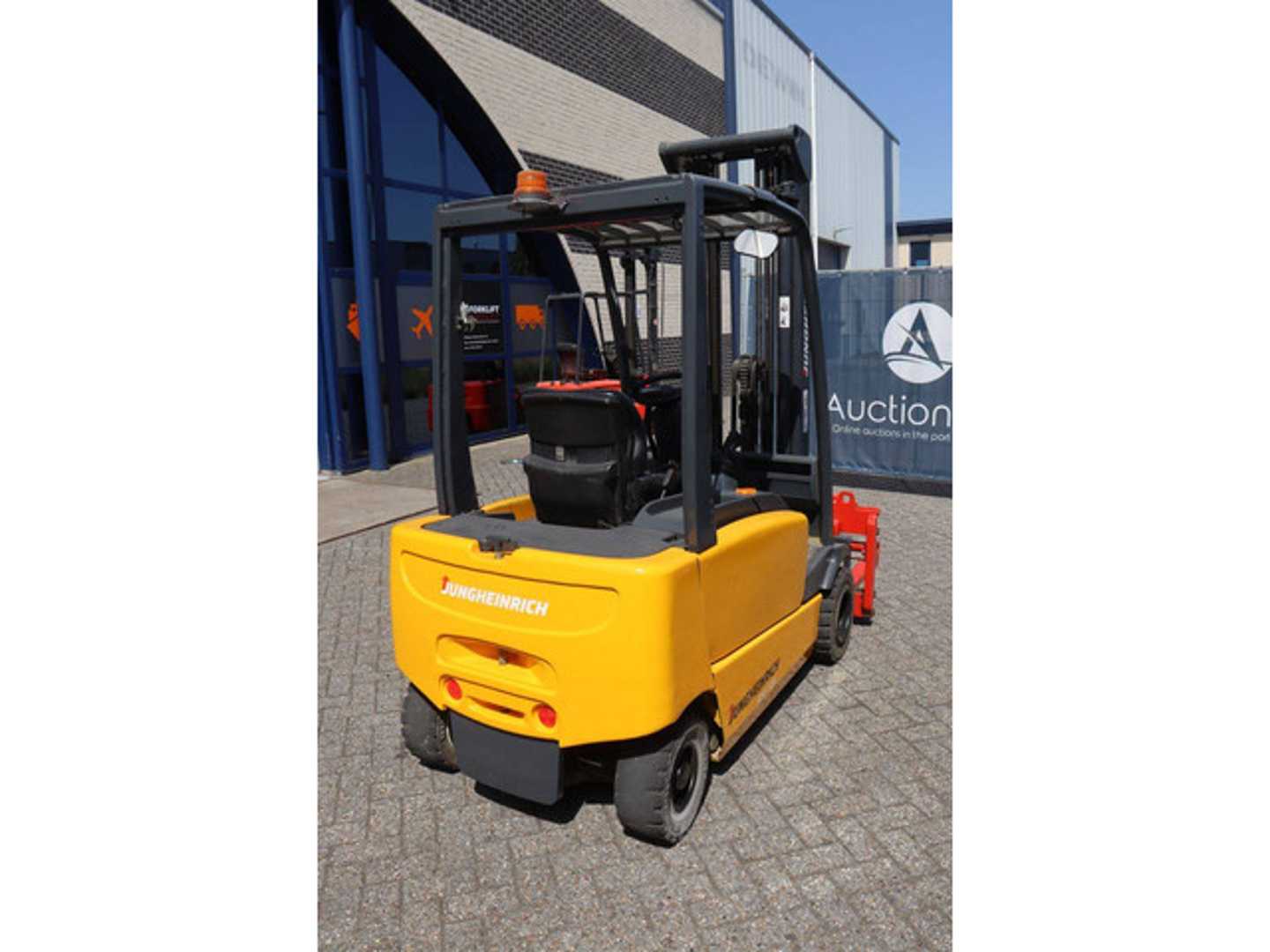 Used Forklift Jungheinrich EFG 320 4 ratų šakinis krautuvas (Image 6)