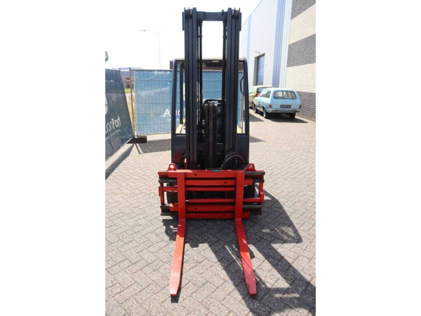 Used Forklift Jungheinrich EFG 320 4 ratų šakinis krautuvas (Image 8)