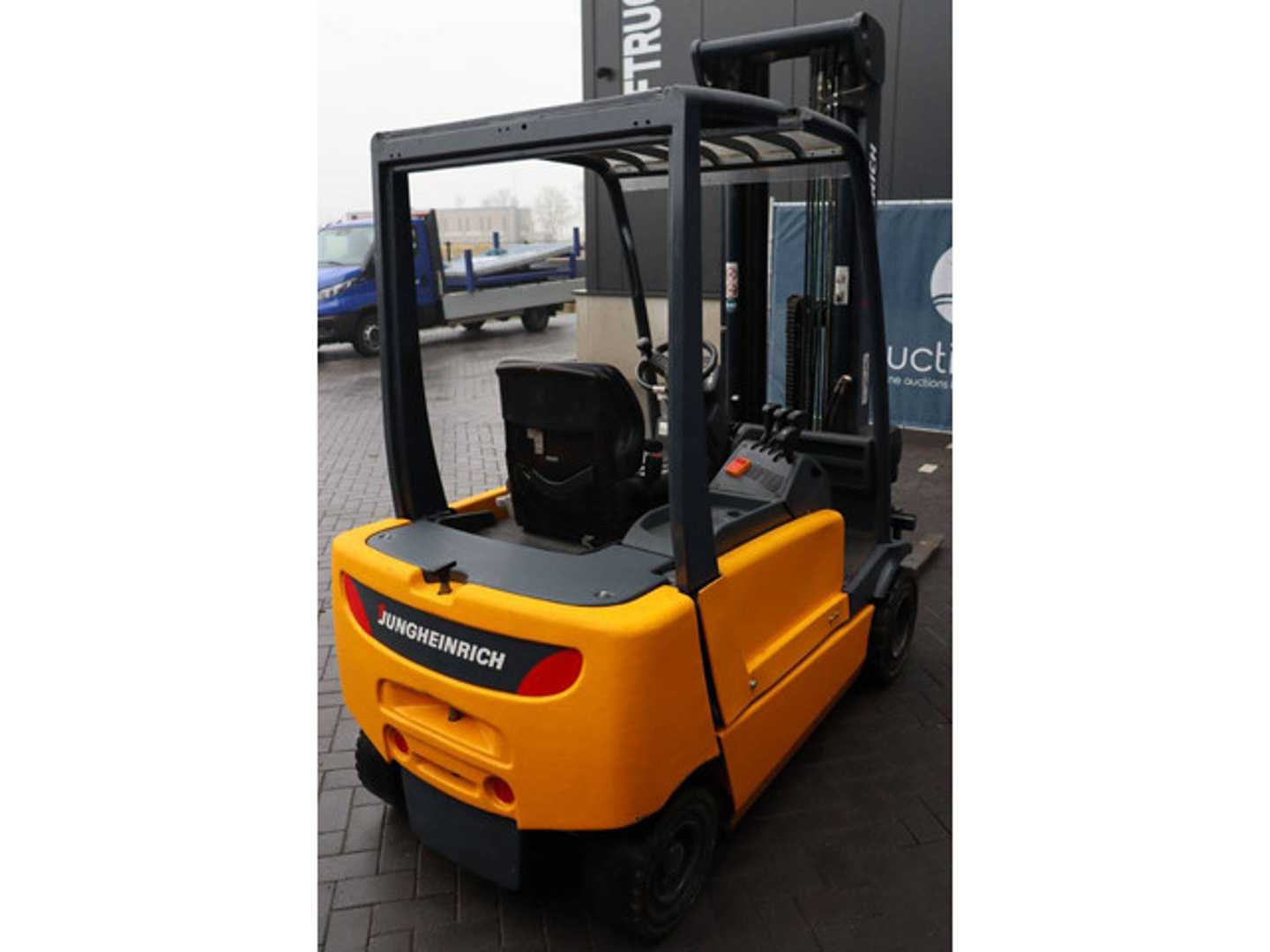 Used Forklift Jungheinrich EFG 320 4 ratų šakinis krautuvas (Image 6)
