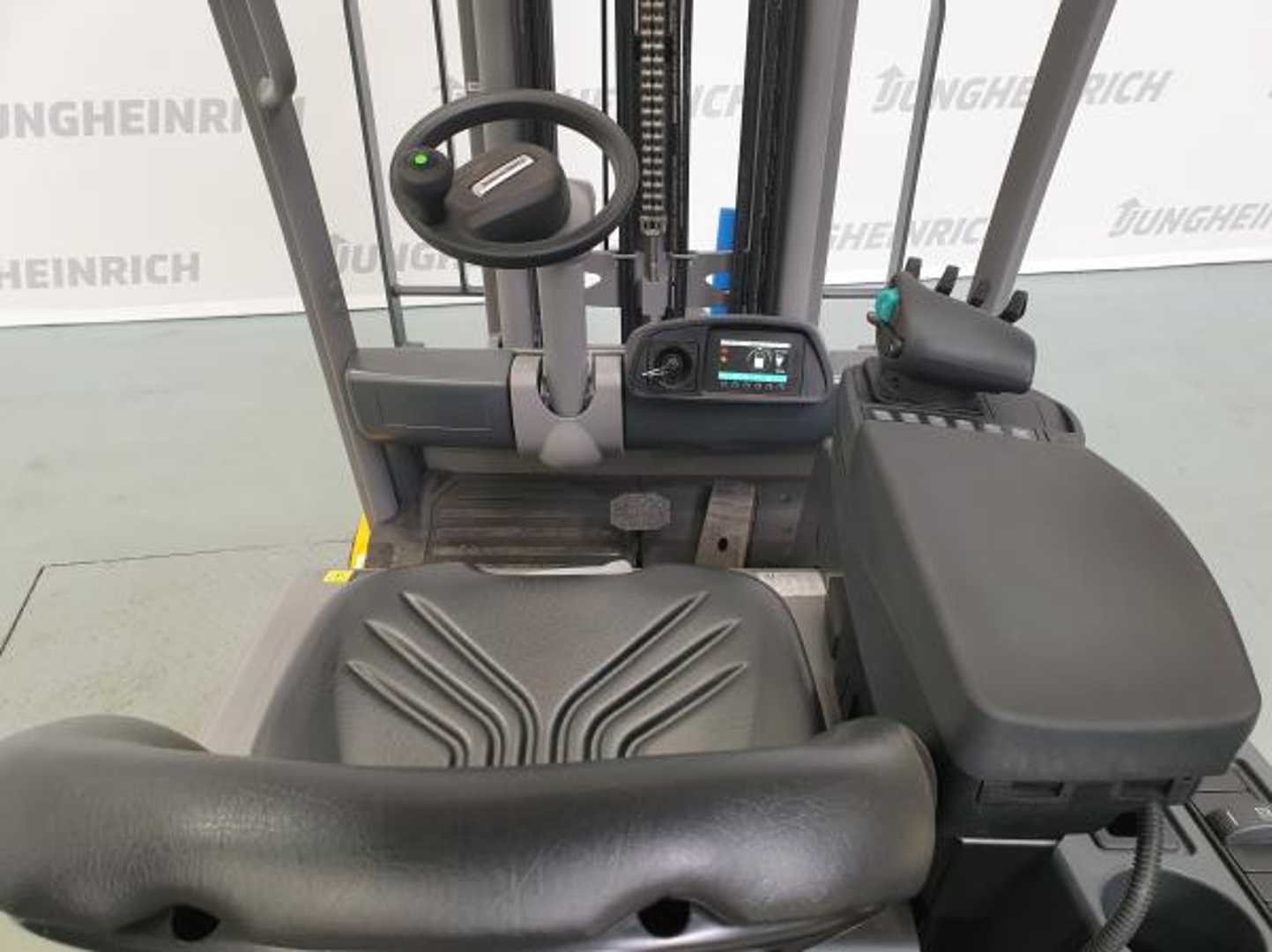 Used Forklift Jungheinrich EFG 320 Li SP GE 115-550 DZ 4 ratų šakinis krautuvas (Image 3) Used Forklift Jungheinrich EFG 320 Li SP GE 115-550 DZ 4 ratų šakinis krautuvas (Image 3)