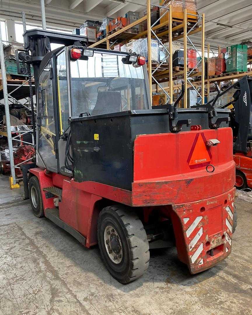 Used Forklift Kalmar ECF80-6 4 ratų šakinis krautuvas (Image 3) Used Forklift Kalmar ECF80-6 4 ratų šakinis krautuvas (Image 3)