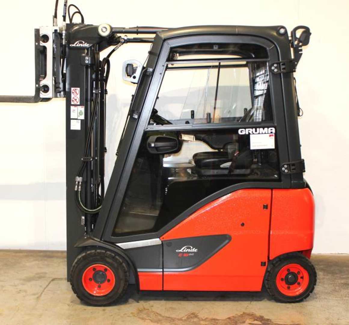Used Forklift Linde E 18 PH EVO 386-02 4 ratų šakinis krautuvas (Image 2) Used Forklift Linde E 18 PH EVO 386-02 4 ratų šakinis krautuvas (Image 2)