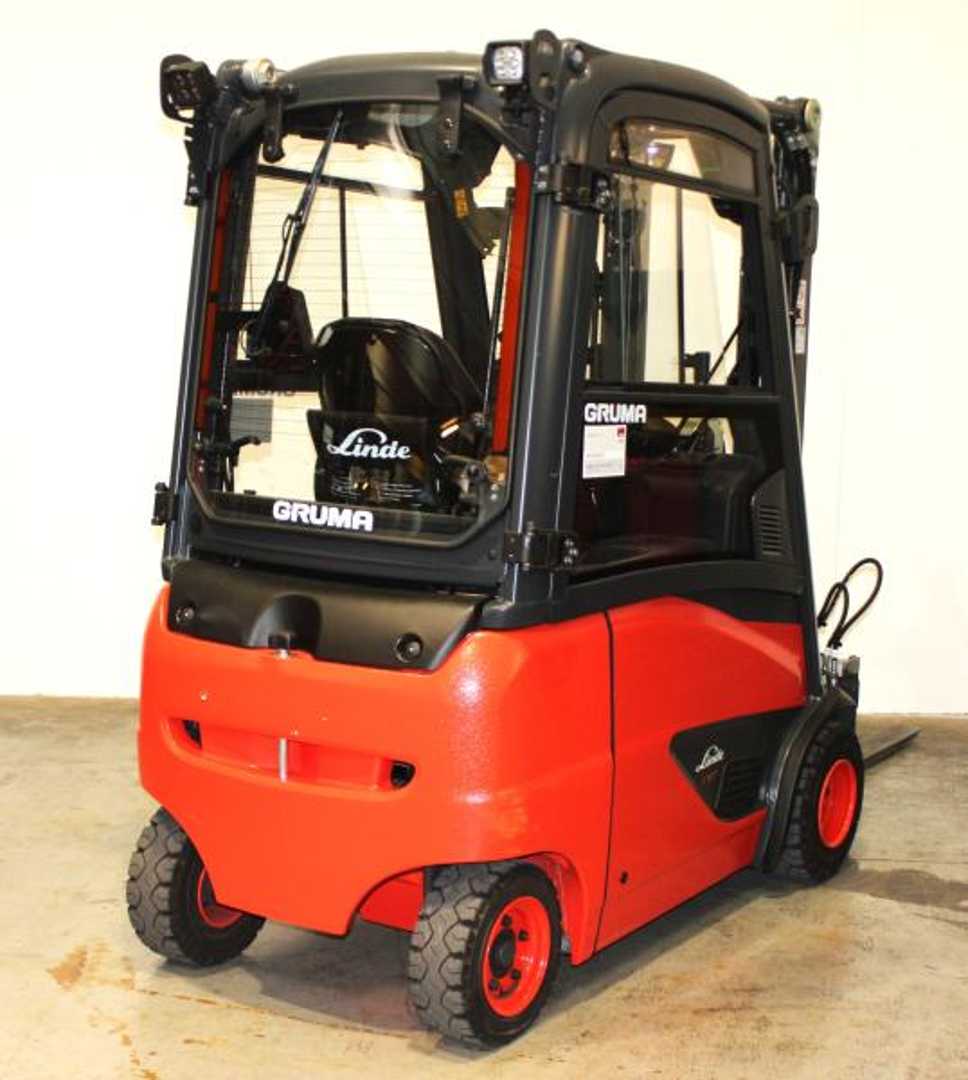 Used Forklift Linde E 18 PH EVO 386-02 4 ratų šakinis krautuvas (Image 5) Used Forklift Linde E 18 PH EVO 386-02 4 ratų šakinis krautuvas (Image 5)