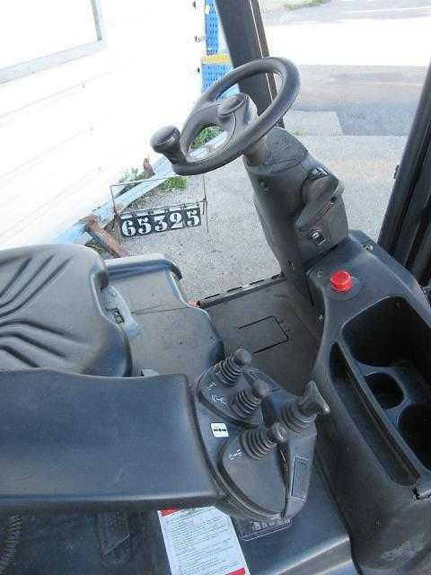 Used Forklift Linde E16C-01 4 ratų šakinis krautuvas (Image 4) Used Forklift Linde E16C-01 4 ratų šakinis krautuvas (Image 4)