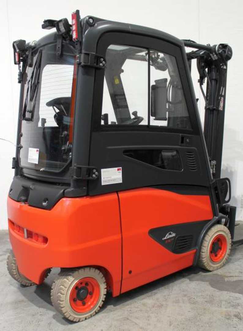 Used Forklift Linde E 16 PH EVO 386-02 4 ratų šakinis krautuvas (Image 3) Used Forklift Linde E 16 PH EVO 386-02 4 ratų šakinis krautuvas (Image 3)