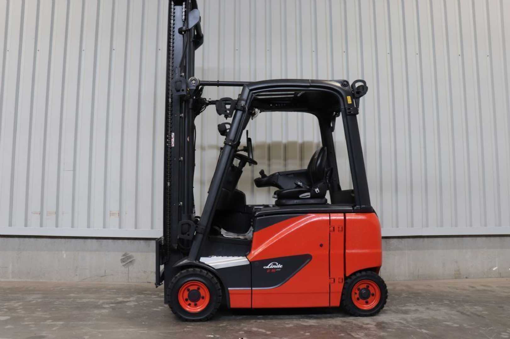 Used Forklift Linde E16PH-02 BR386 4 ratų šakinis krautuvas (Image 1) Used Forklift Linde E16PH-02 BR386 4 ratų šakinis krautuvas (Image 1)