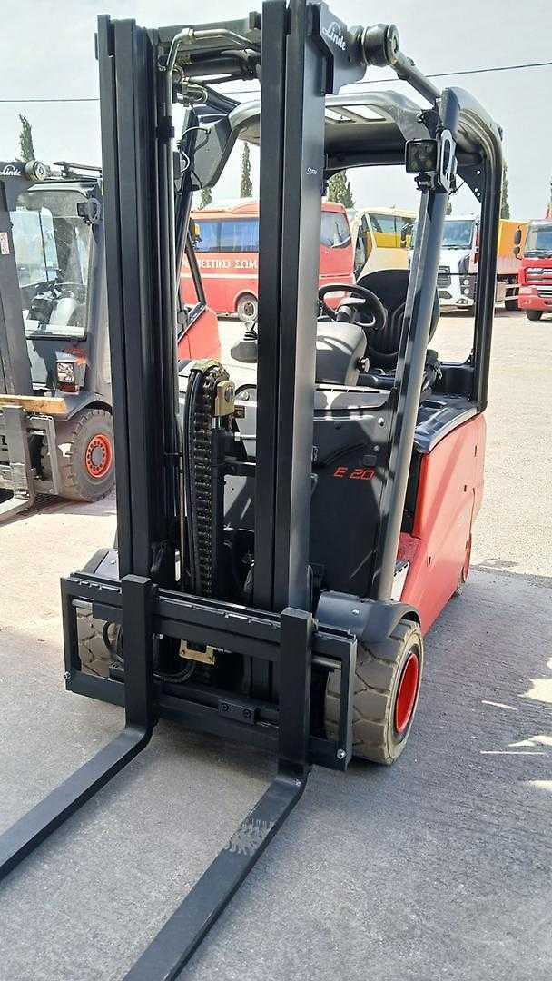 Used Forklift Linde E20PH-01 4 ratų šakinis krautuvas (Image 5) Used Forklift Linde E20PH-01 4 ratų šakinis krautuvas (Image 5)