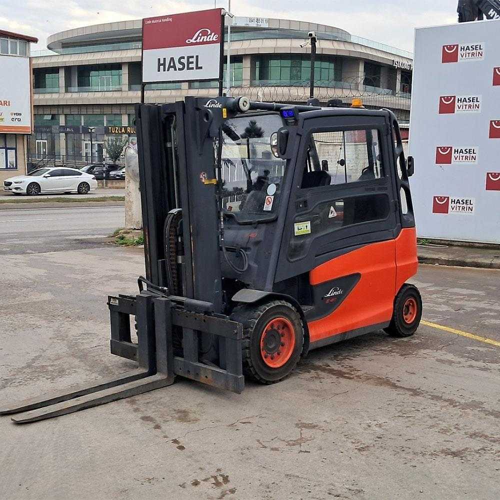 Used Forklift Linde E40/600L-388 4 ratų šakinis krautuvas (Image 2) Used Forklift Linde E40/600L-388 4 ratų šakinis krautuvas (Image 2)
