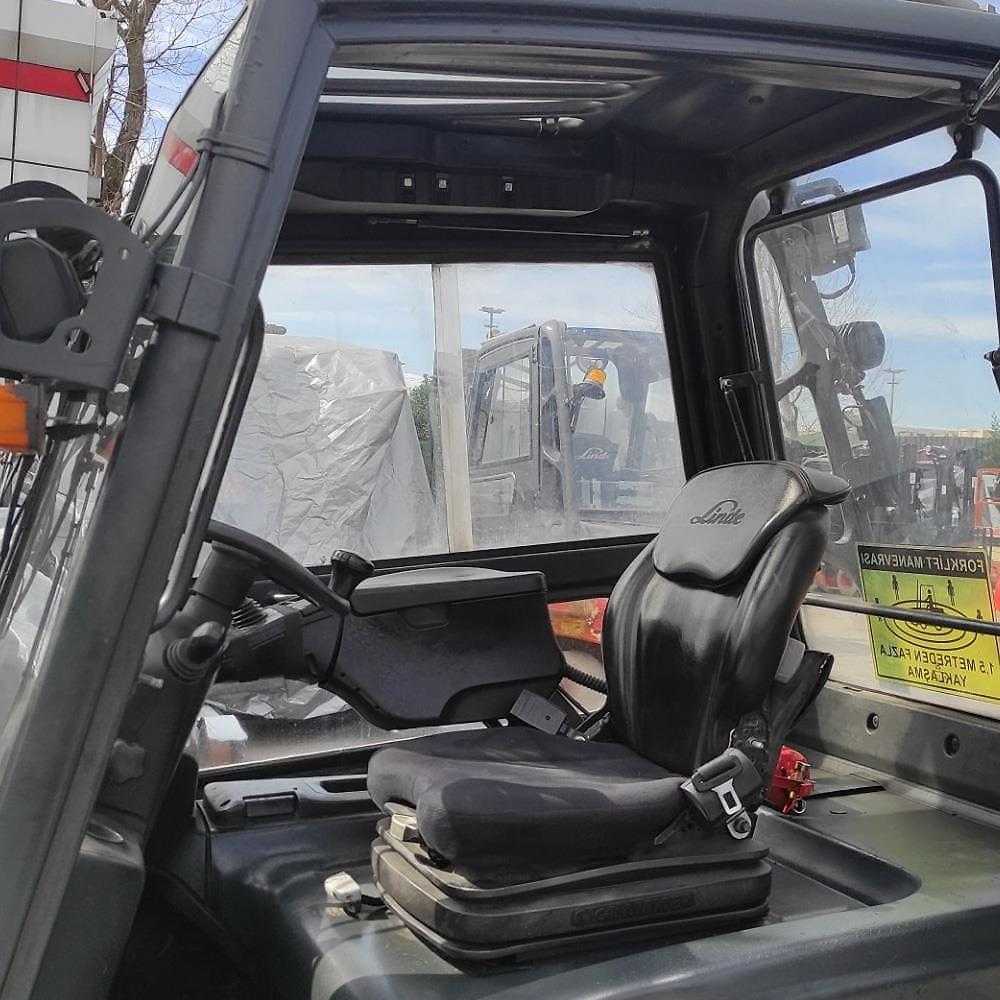 Used Forklift Linde E35L-387 4 ratų šakinis krautuvas (Image 2) Used Forklift Linde E35L-387 4 ratų šakinis krautuvas (Image 2)