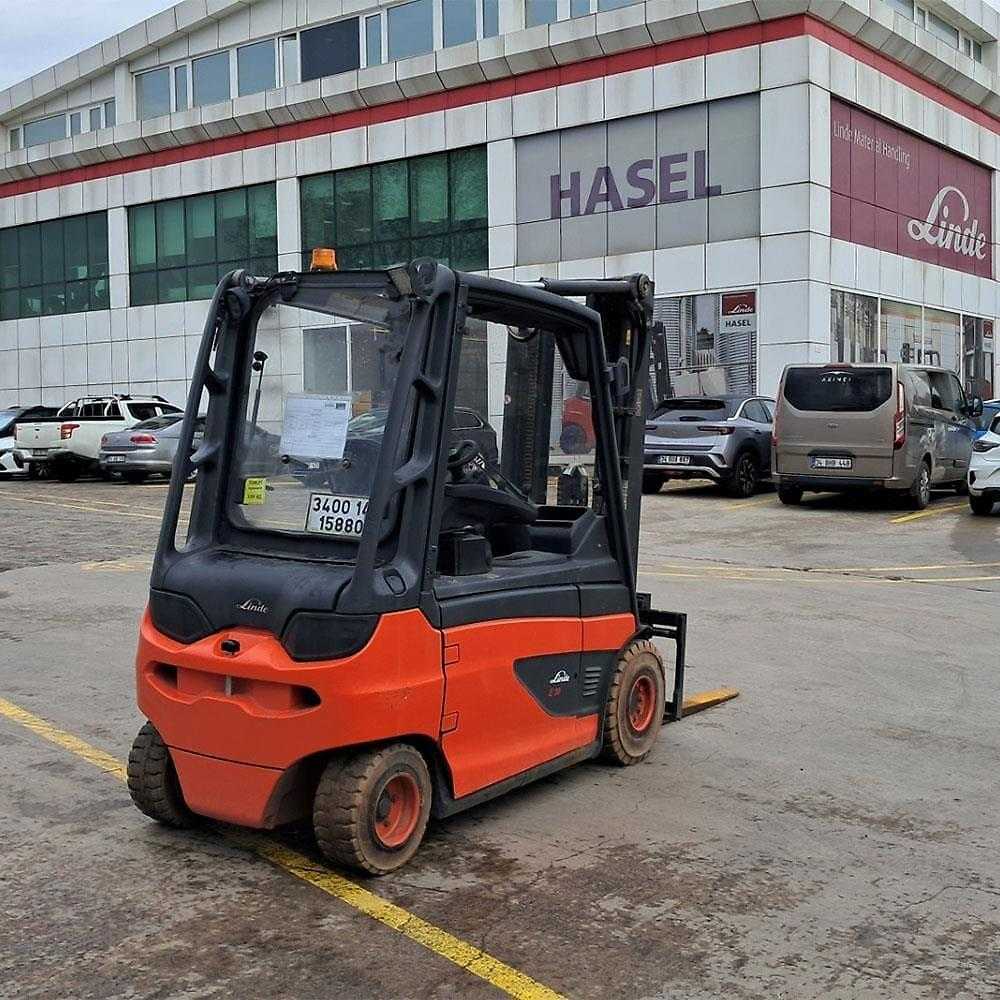 Used Forklift Linde E30L-387 4 ratų šakinis krautuvas (Image 3) Used Forklift Linde E30L-387 4 ratų šakinis krautuvas (Image 3)