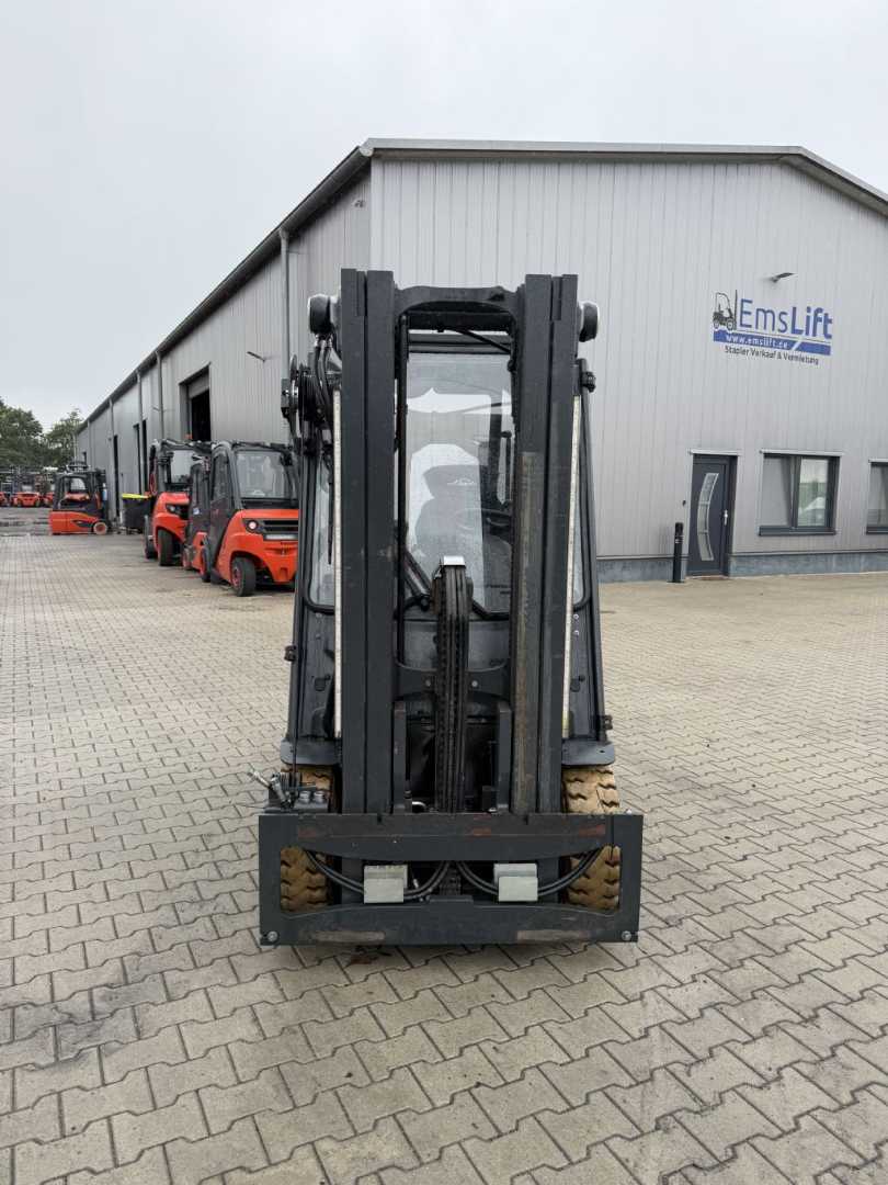 Used Forklift Linde E25L-01 4 ratų šakinis krautuvas (Image 2) Used Forklift Linde E25L-01 4 ratų šakinis krautuvas (Image 2)