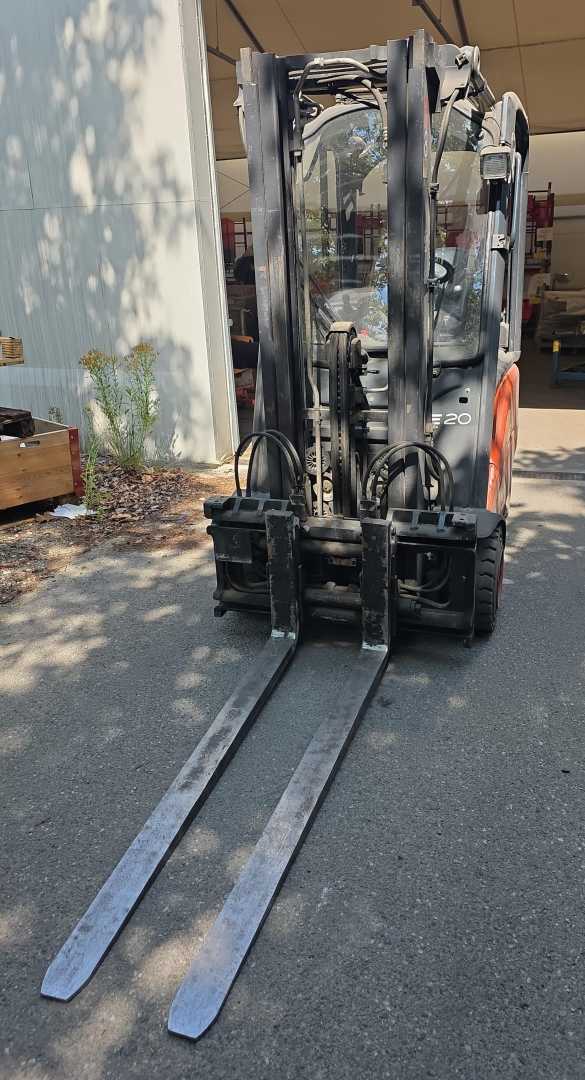 Used Forklift Linde E20PH-01 4 ratų šakinis krautuvas (Image 6)