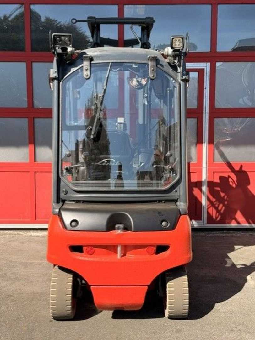Used Forklift Linde E20PL-02 4 ratų šakinis krautuvas (Image 6) Used Forklift Linde E20PL-02 4 ratų šakinis krautuvas (Image 6)