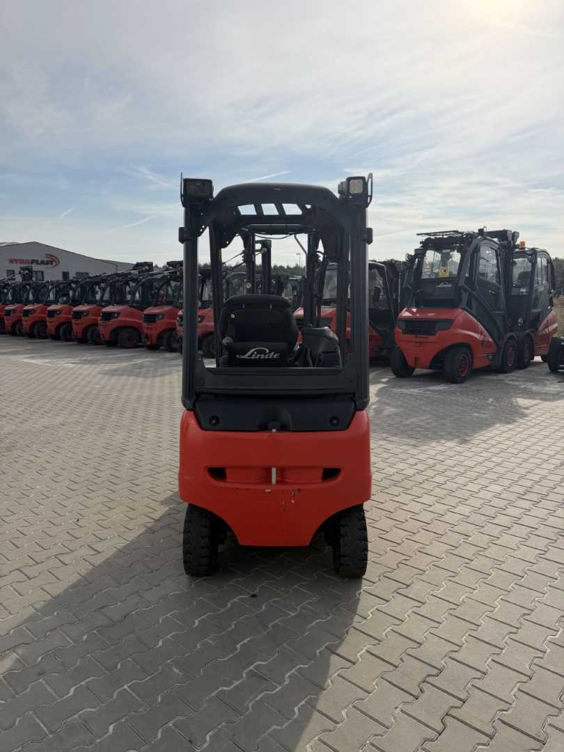 Used Forklift Linde E16PH-02 4 ratų šakinis krautuvas (Image 5) Used Forklift Linde E16PH-02 4 ratų šakinis krautuvas (Image 5)