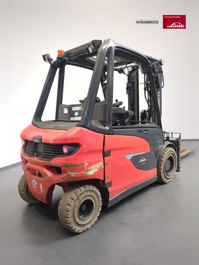 Used Forklift Linde E50HL-1254-01 4 ratų šakinis krautuvas (Image 2) Used Forklift Linde E50HL-1254-01 4 ratų šakinis krautuvas (Image 2)