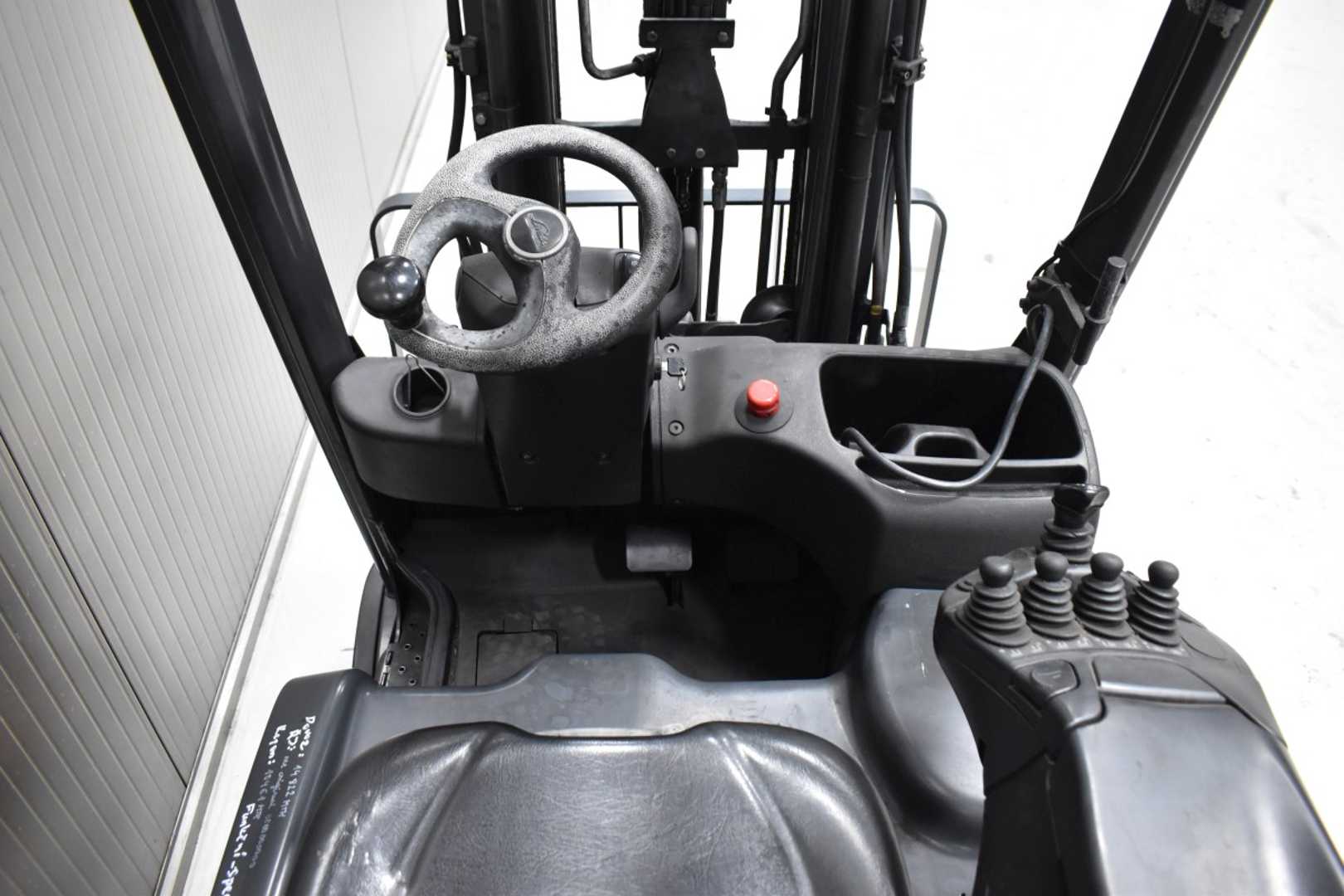 Used Forklift Linde E 20 PH - 02 /58599/ 4 ratų šakinis krautuvas (Image 7) Used Forklift Linde E 20 PH - 02 /58599/ 4 ratų šakinis krautuvas (Image 7)