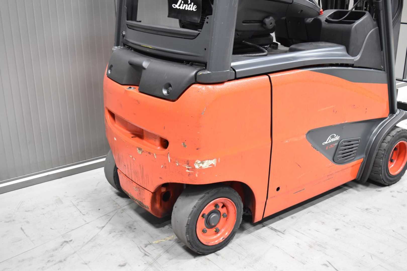 Used Forklift Linde E 20 PH - 02 /58599/ 4 ratų šakinis krautuvas (Image 8) Used Forklift Linde E 20 PH - 02 /58599/ 4 ratų šakinis krautuvas (Image 8)