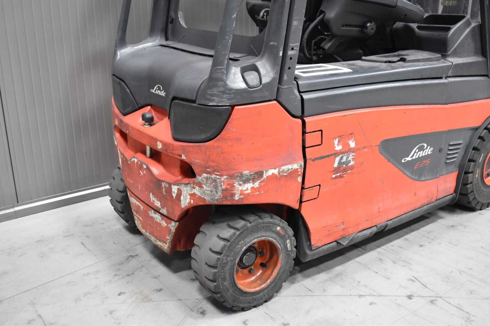 Used Forklift Linde E 25 L - 01 /58842/ 4 ratų šakinis krautuvas (Image 8) Used Forklift Linde E 25 L - 01 /58842/ 4 ratų šakinis krautuvas (Image 8)