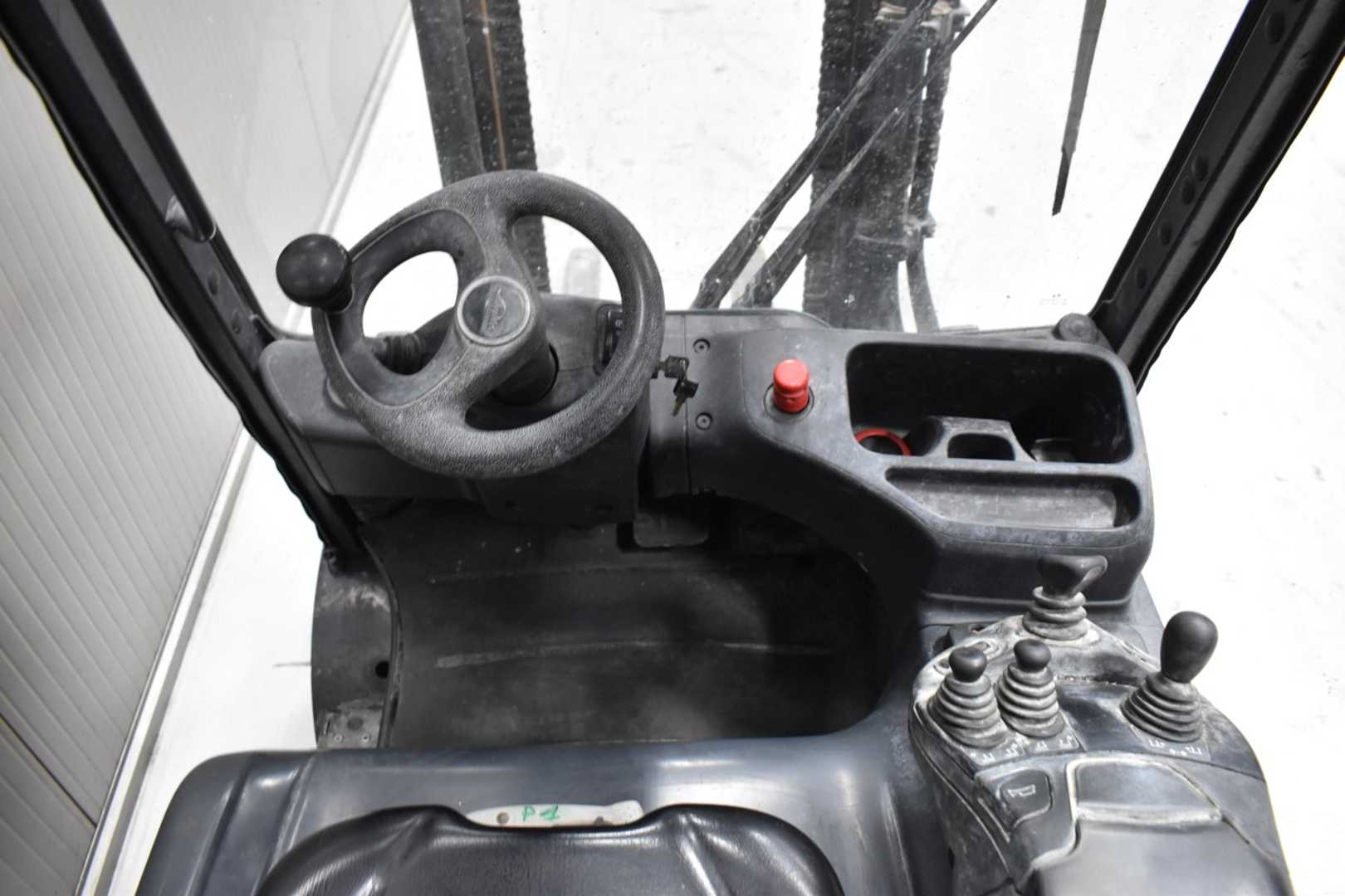 Used Forklift Linde E 25 L - 01 /58846/ 4 ratų šakinis krautuvas (Image 7) Used Forklift Linde E 25 L - 01 /58846/ 4 ratų šakinis krautuvas (Image 7)
