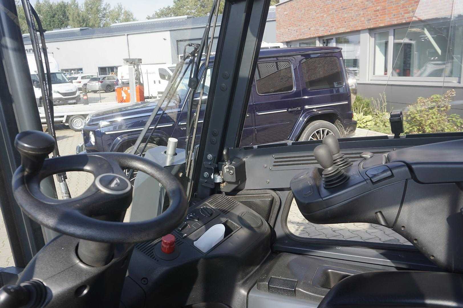 Used Forklift Linde E 50HL-01 - Nur 2.631 Stunden - Top Zustand 4 ratų šakinis krautuvas (Image 10) Used Forklift Linde E 50HL-01 - Nur 2.631 Stunden - Top Zustand 4 ratų šakinis krautuvas (Image 10)