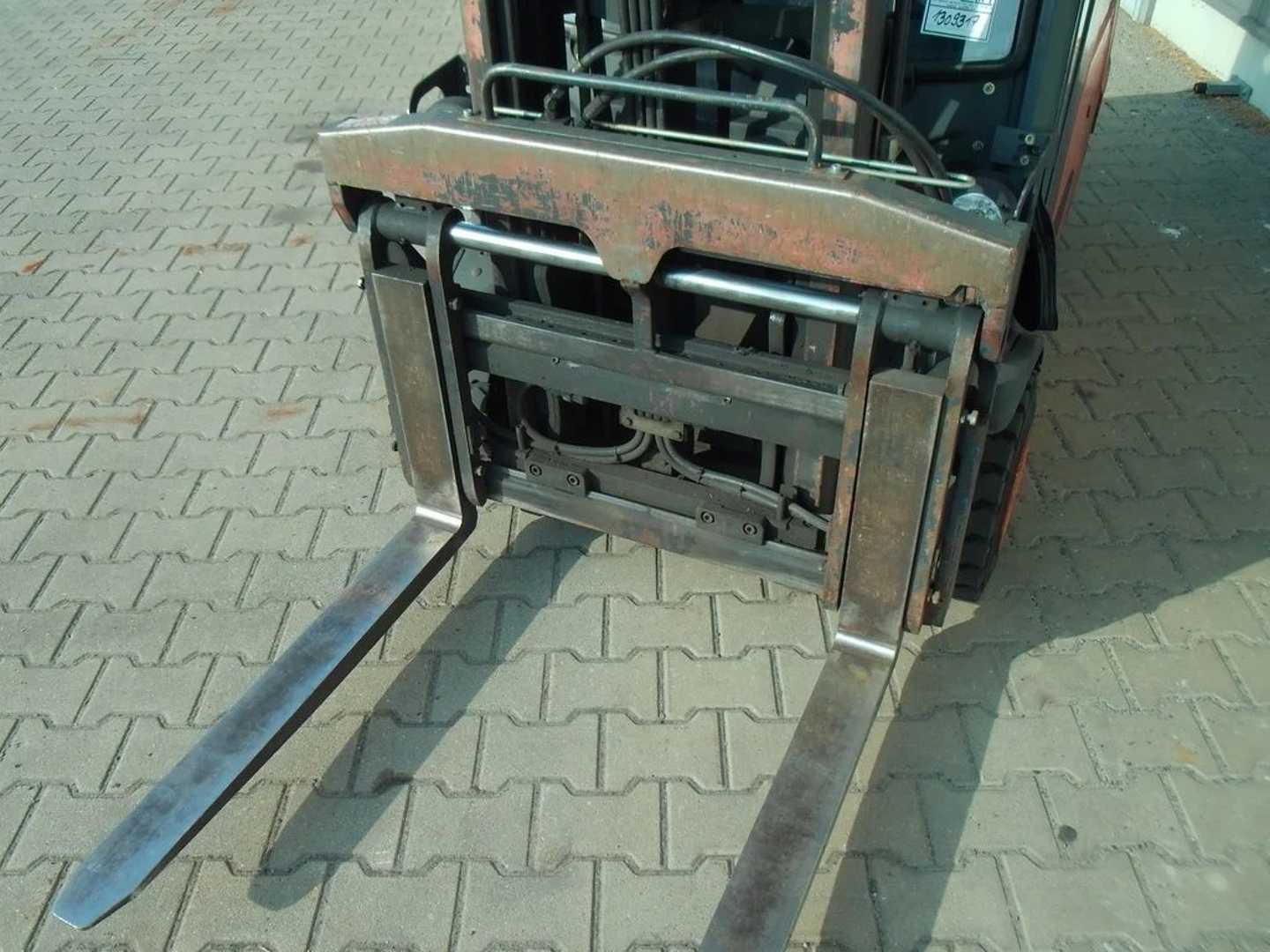 Used Forklift Linde E 20 PL - 02 4 ratų šakinis krautuvas (Image 2) Used Forklift Linde E 20 PL - 02 4 ratų šakinis krautuvas (Image 2)