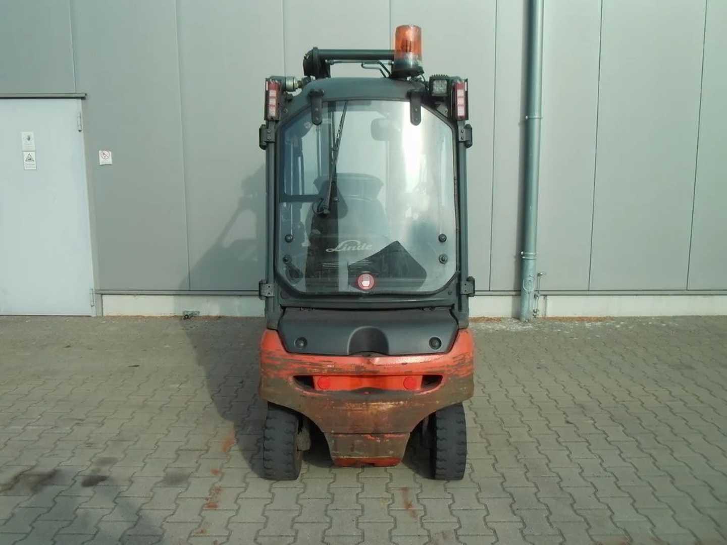 Used Forklift Linde E 20 PL - 02 4 ratų šakinis krautuvas (Image 3) Used Forklift Linde E 20 PL - 02 4 ratų šakinis krautuvas (Image 3)