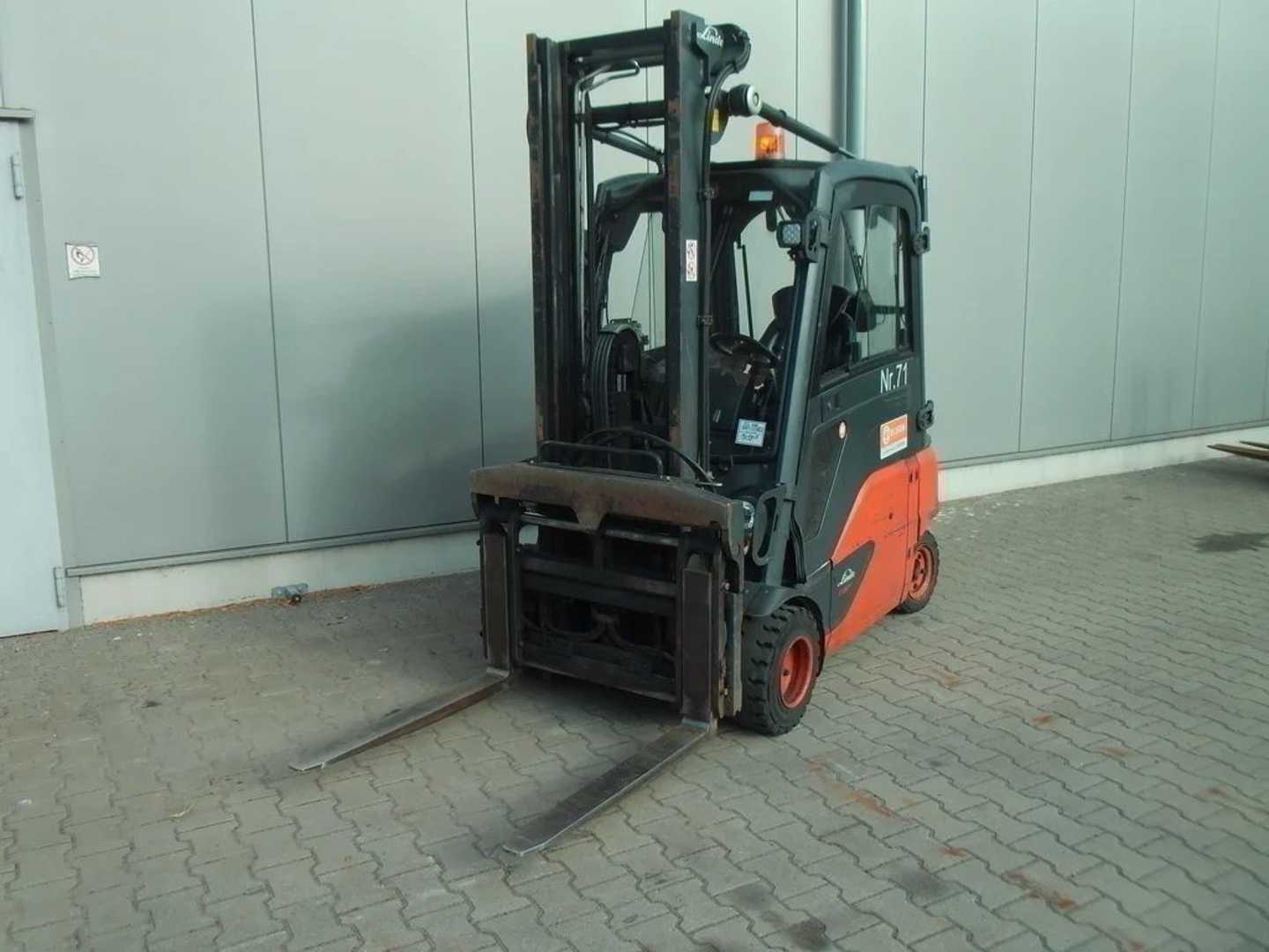 Used Forklift Linde E 20 PL - 02 4 ratų šakinis krautuvas (Image 4) Used Forklift Linde E 20 PL - 02 4 ratų šakinis krautuvas (Image 4)