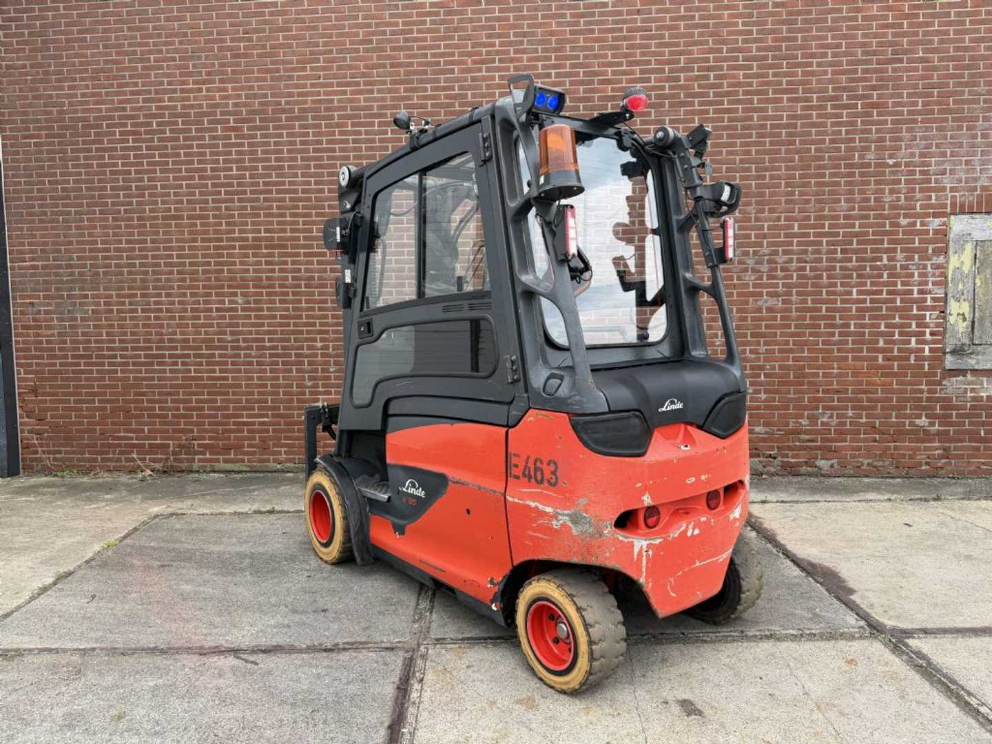 Used Forklift Linde E35HL-01 4 ratų šakinis krautuvas (Image 5) Used Forklift Linde E35HL-01 4 ratų šakinis krautuvas (Image 5)