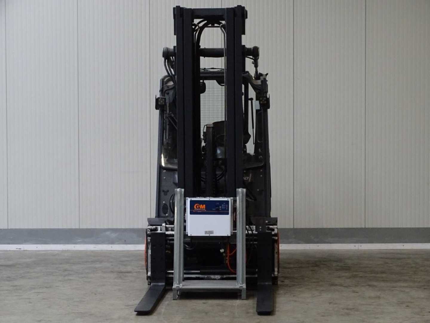 Used Forklift Linde E50HL-01 - TRIPLEX 4 ratų šakinis krautuvas (Image 3) Used Forklift Linde E50HL-01 - TRIPLEX 4 ratų šakinis krautuvas (Image 3)