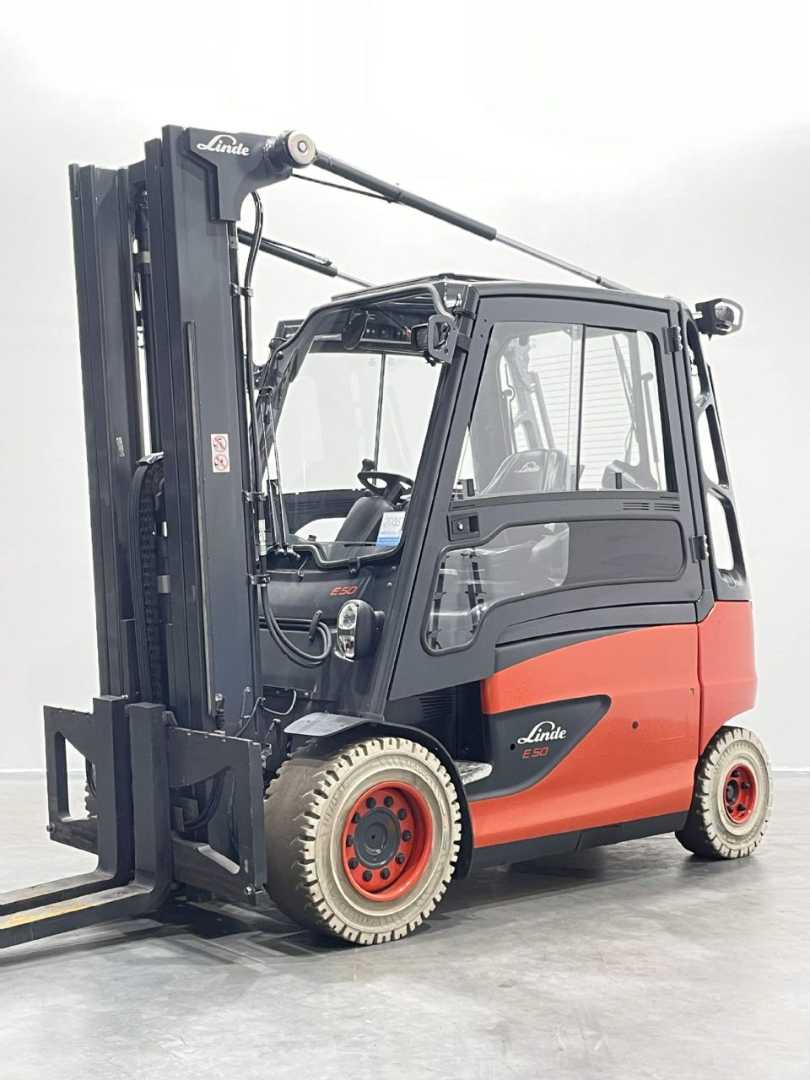 Used Forklift Linde E50HL-01-388 4 ratų šakinis krautuvas (Image 1) Used Forklift Linde E50HL-01-388 4 ratų šakinis krautuvas (Image 1)