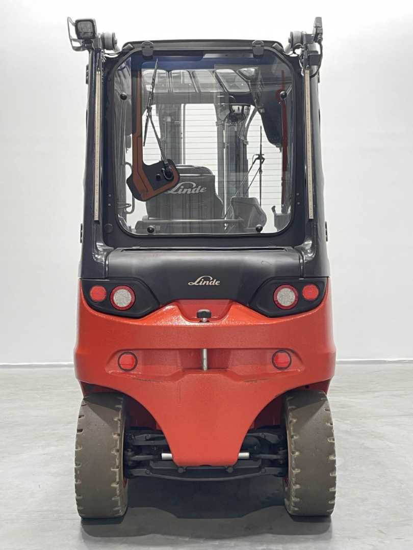 Used Forklift Linde E50HL-01-388 4 ratų šakinis krautuvas (Image 6) Used Forklift Linde E50HL-01-388 4 ratų šakinis krautuvas (Image 6)