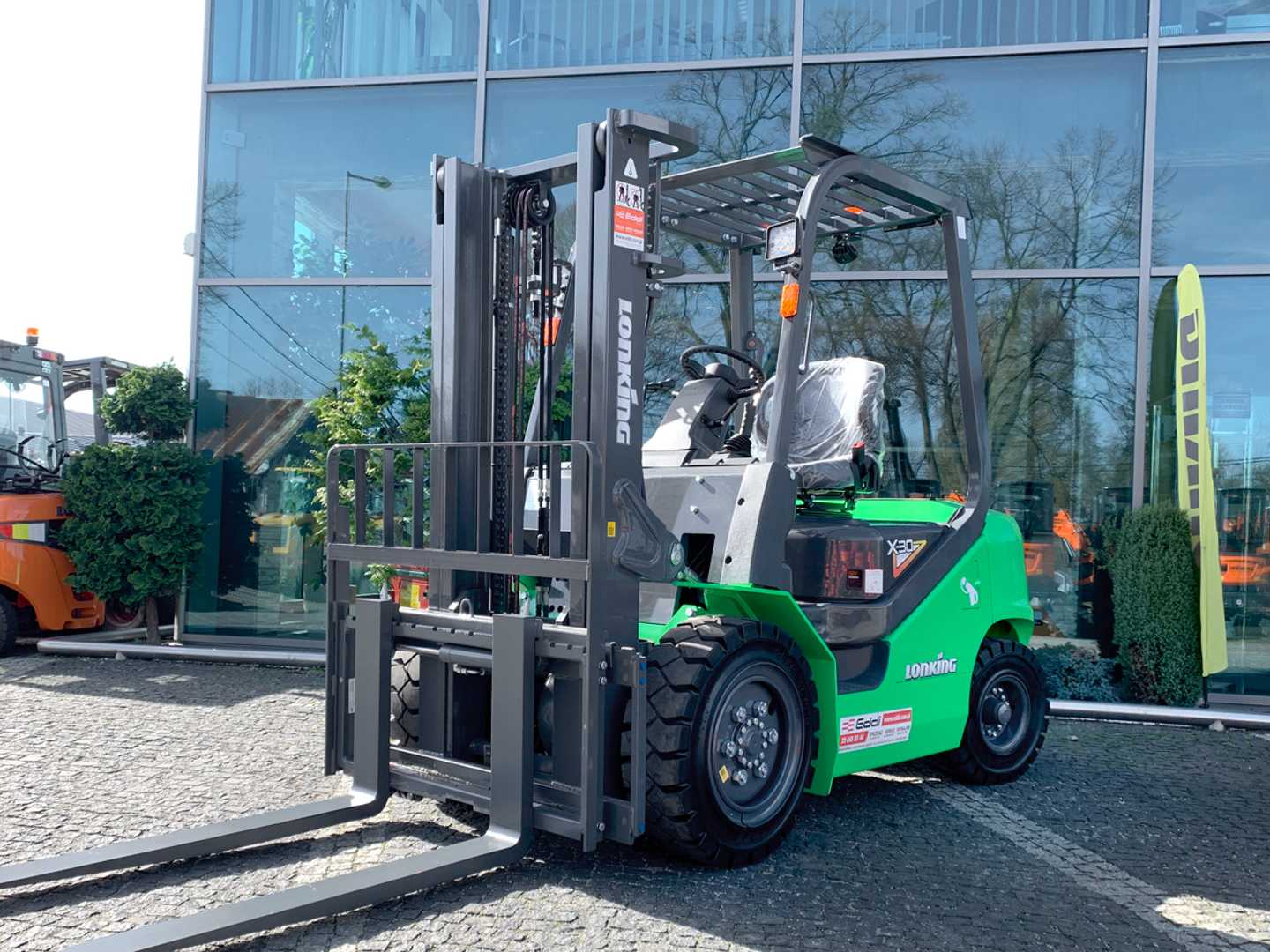 Used Forklift Lonking LG30BX Li-ion 4 ratų šakinis krautuvas (Image 14)
