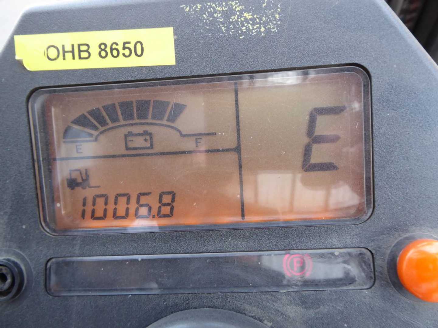 Used Forklift Mitsubishi FB25K-PAC 4 ratų šakinis krautuvas (Image 3)