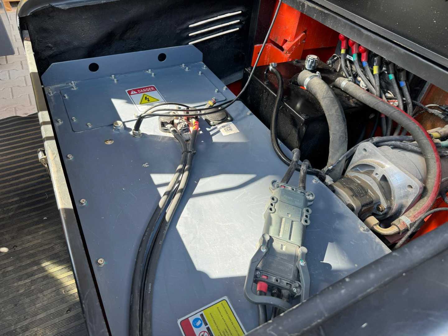 Used Forklift Other TIDER FB25 // Lithium ion battery 4 ratų šakinis krautuvas (Image 19) Used Forklift Other TIDER FB25 // Lithium ion battery 4 ratų šakinis krautuvas (Image 19)