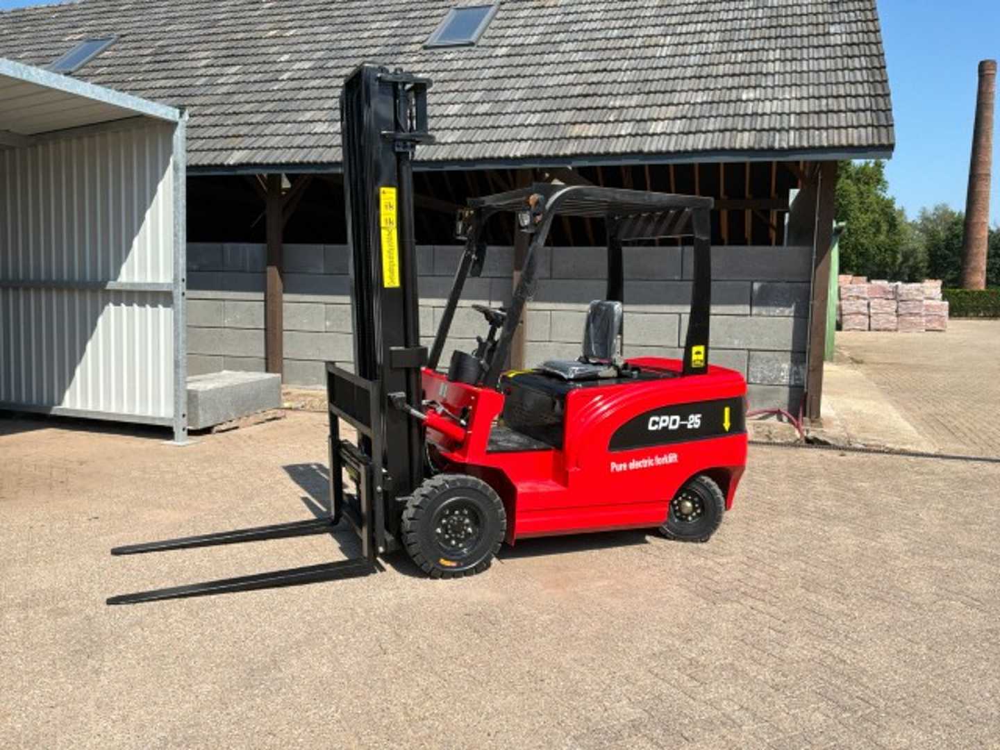 Used Forklift Other Onbekend 4 ratų šakinis krautuvas (Image 3) Used Forklift Other Onbekend 4 ratų šakinis krautuvas (Image 3)