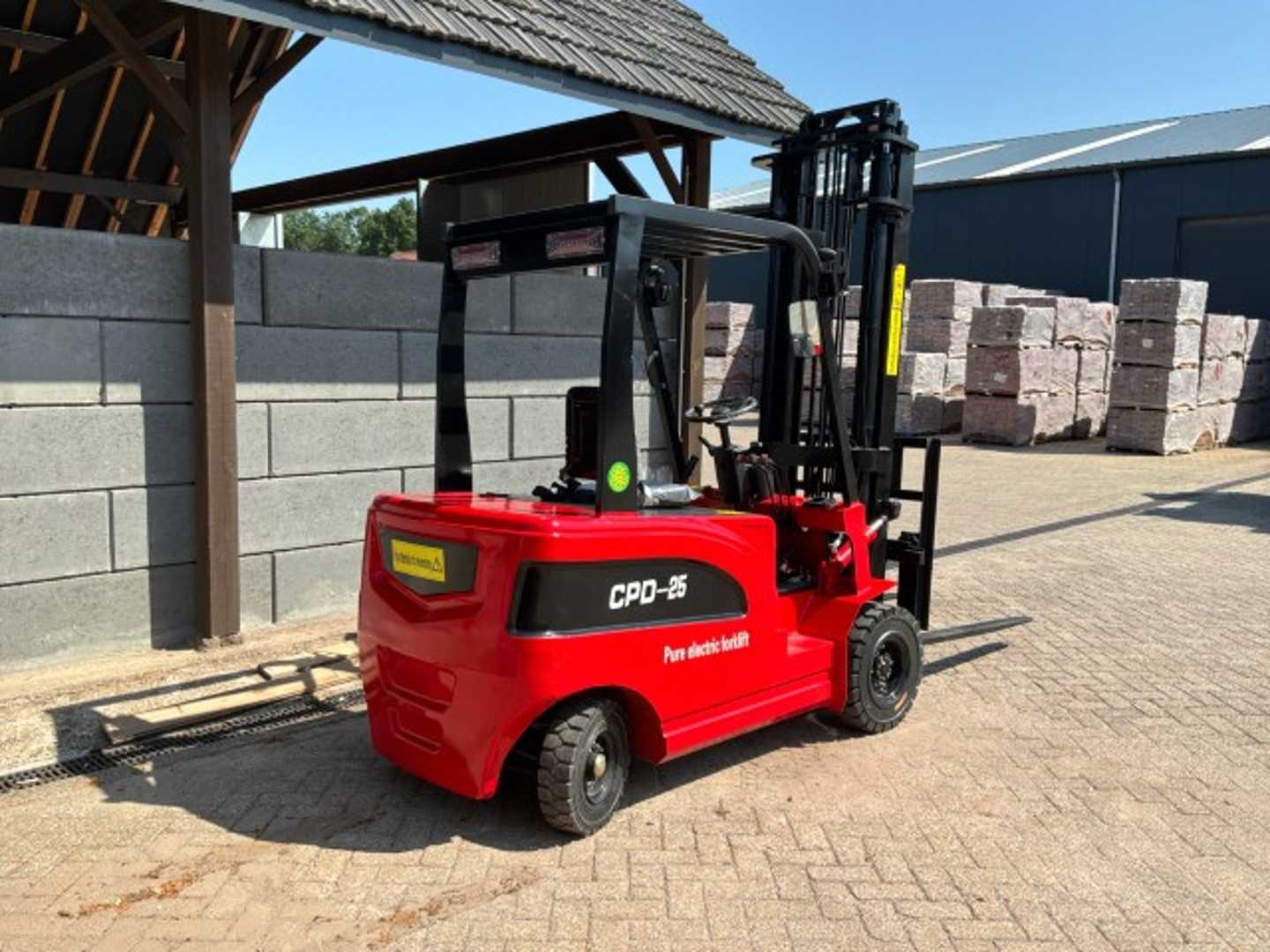 Used Forklift Other Onbekend 4 ratų šakinis krautuvas (Image 5) Used Forklift Other Onbekend 4 ratų šakinis krautuvas (Image 5)