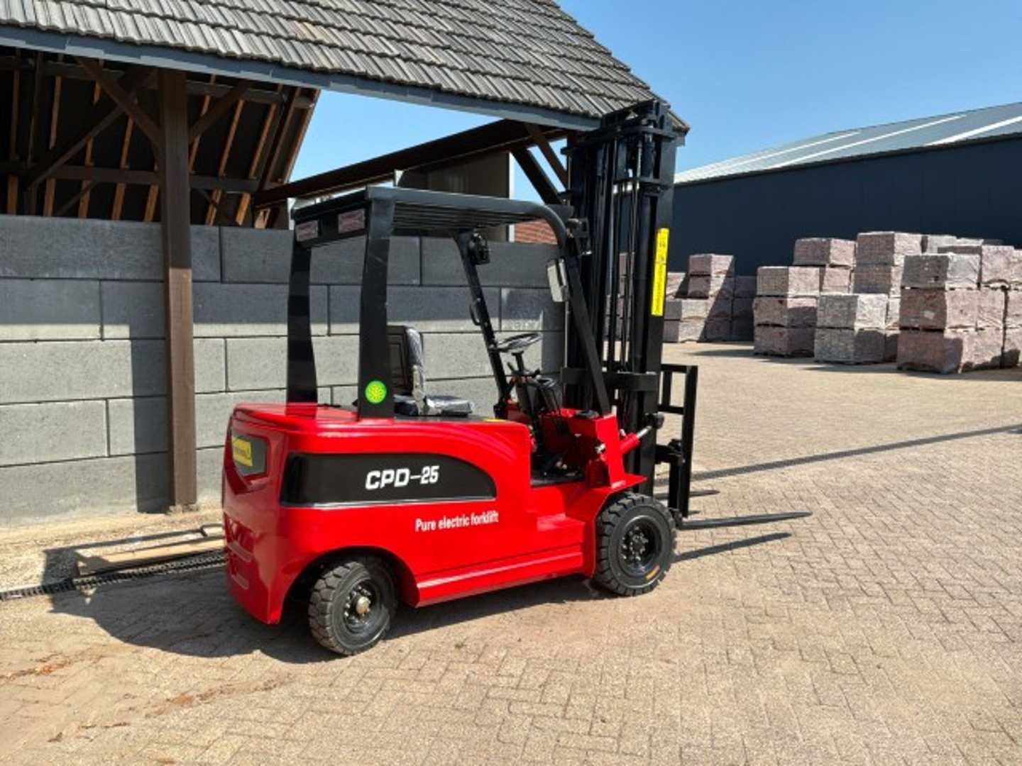 Used Forklift Other Onbekend 4 ratų šakinis krautuvas (Image 6) Used Forklift Other Onbekend 4 ratų šakinis krautuvas (Image 6)