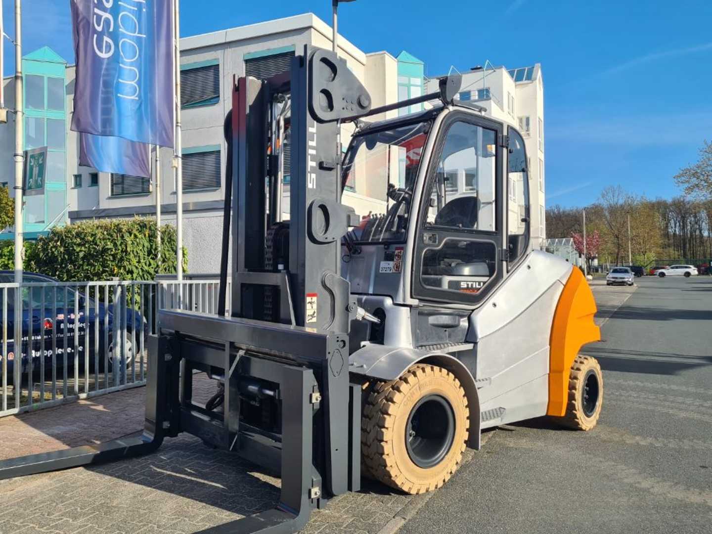 Used Forklift STILL RX 60-80 900 4 ratų šakinis krautuvas (Image 1) Used Forklift STILL RX 60-80 900 4 ratų šakinis krautuvas (Image 1)