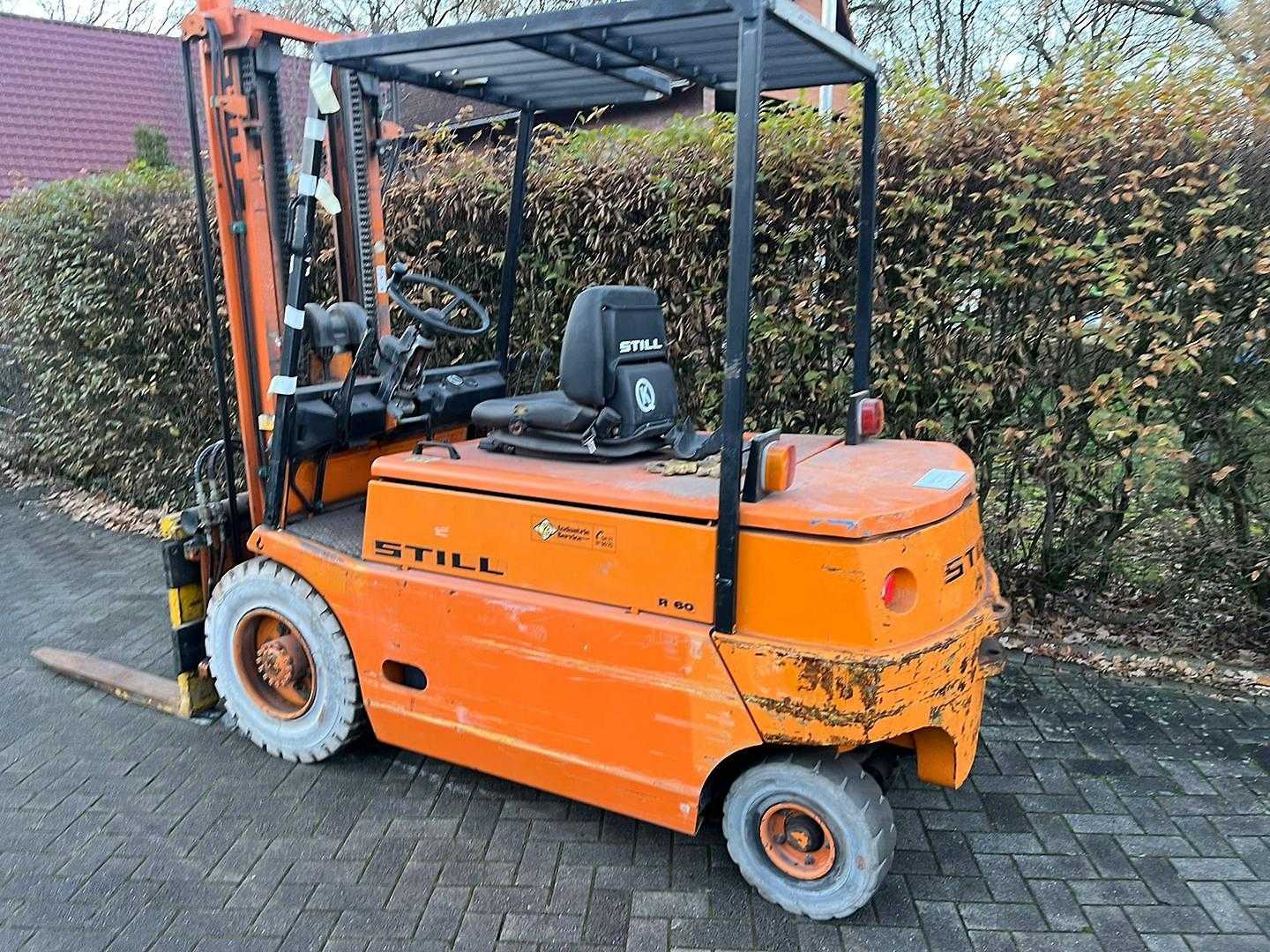 Used Forklift STILL R 60 - 40 4 ratų šakinis krautuvas (Image 3) Used Forklift STILL R 60 - 40 4 ratų šakinis krautuvas (Image 3)
