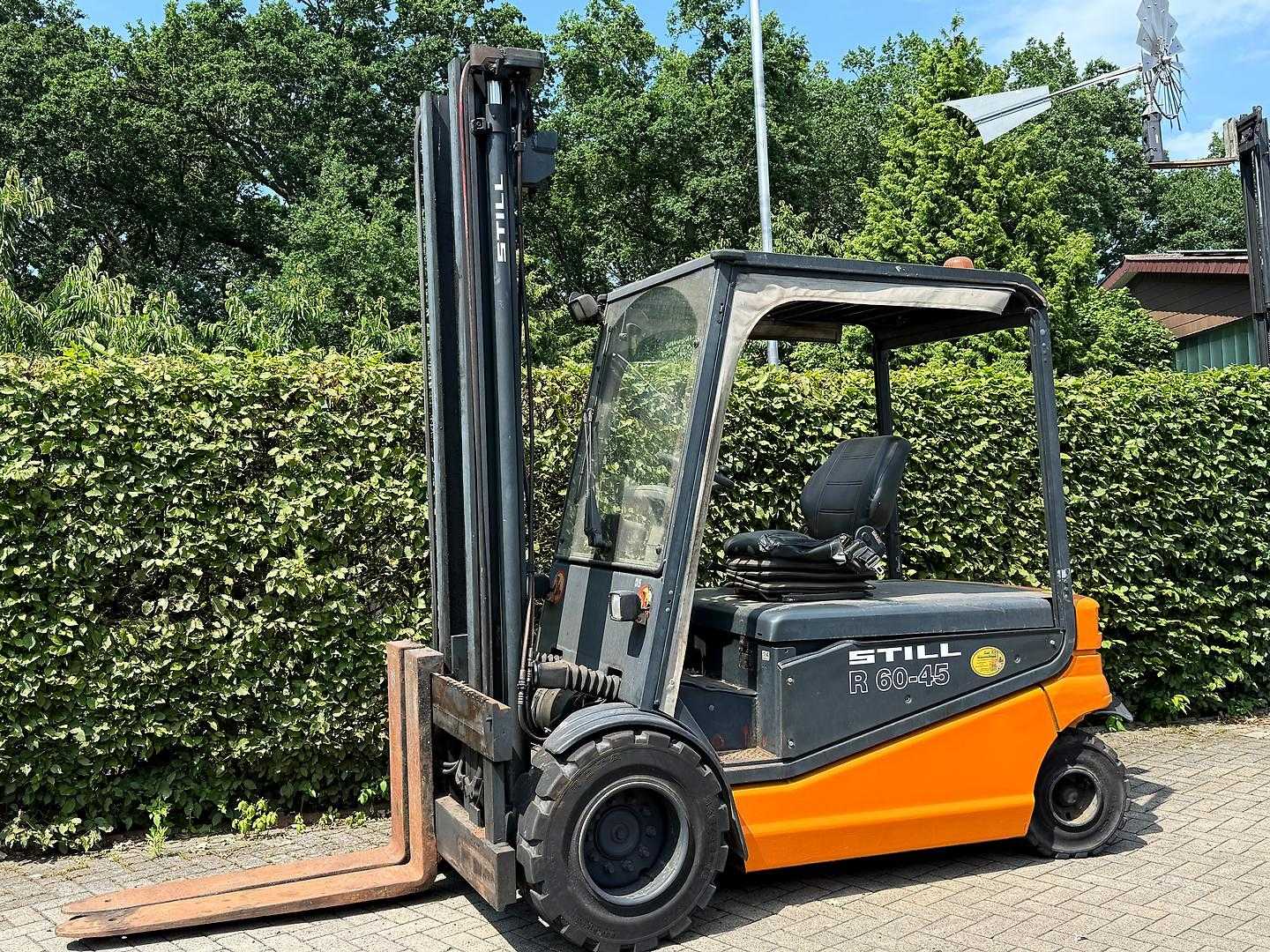 Used Forklift STILL R 60 - 45 4 ratų šakinis krautuvas (Image 9) Used Forklift STILL R 60 - 45 4 ratų šakinis krautuvas (Image 9)