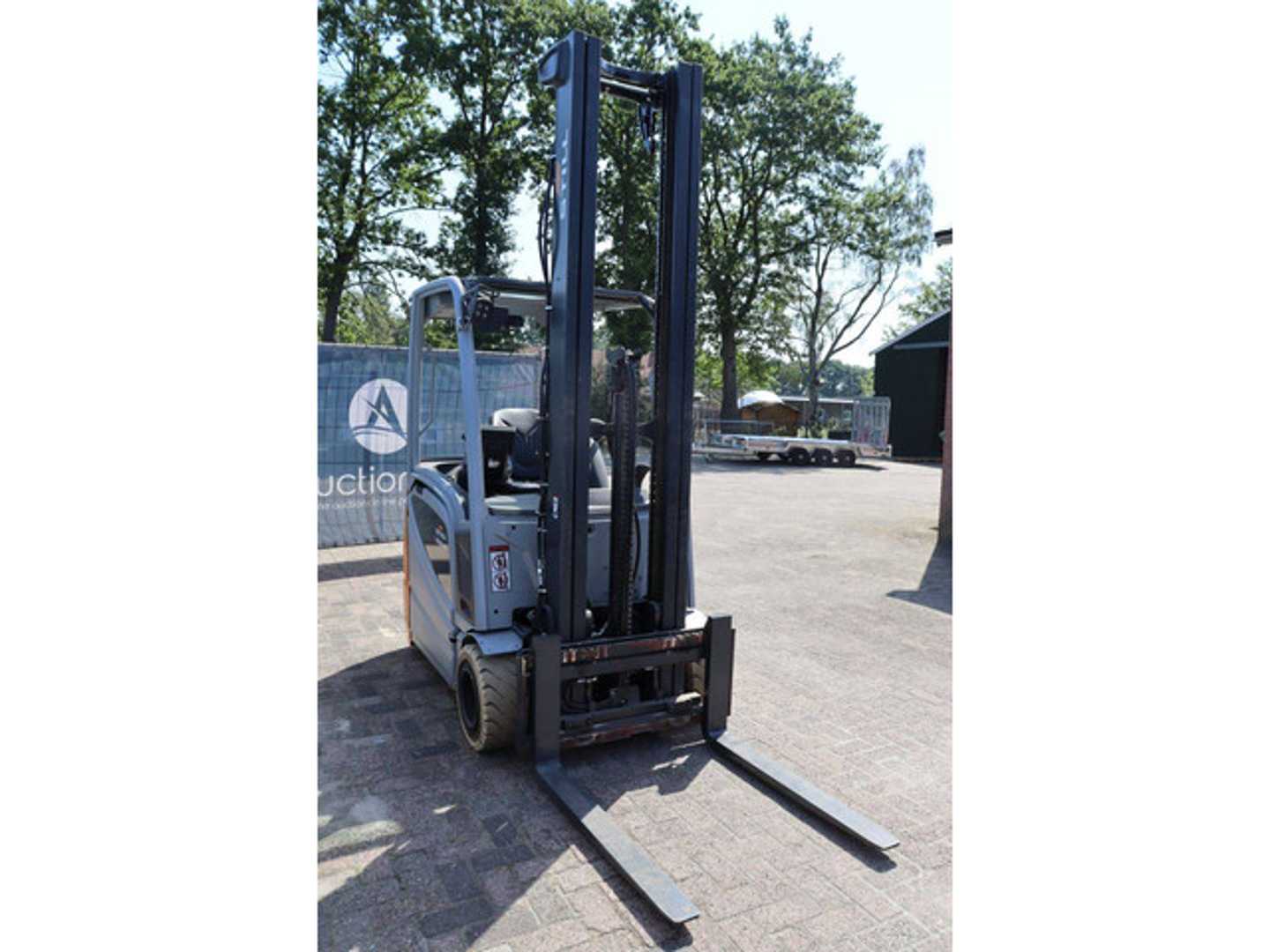 Used Forklift STILL RX20-16 4 ratų šakinis krautuvas (Image 7) Used Forklift STILL RX20-16 4 ratų šakinis krautuvas (Image 7)