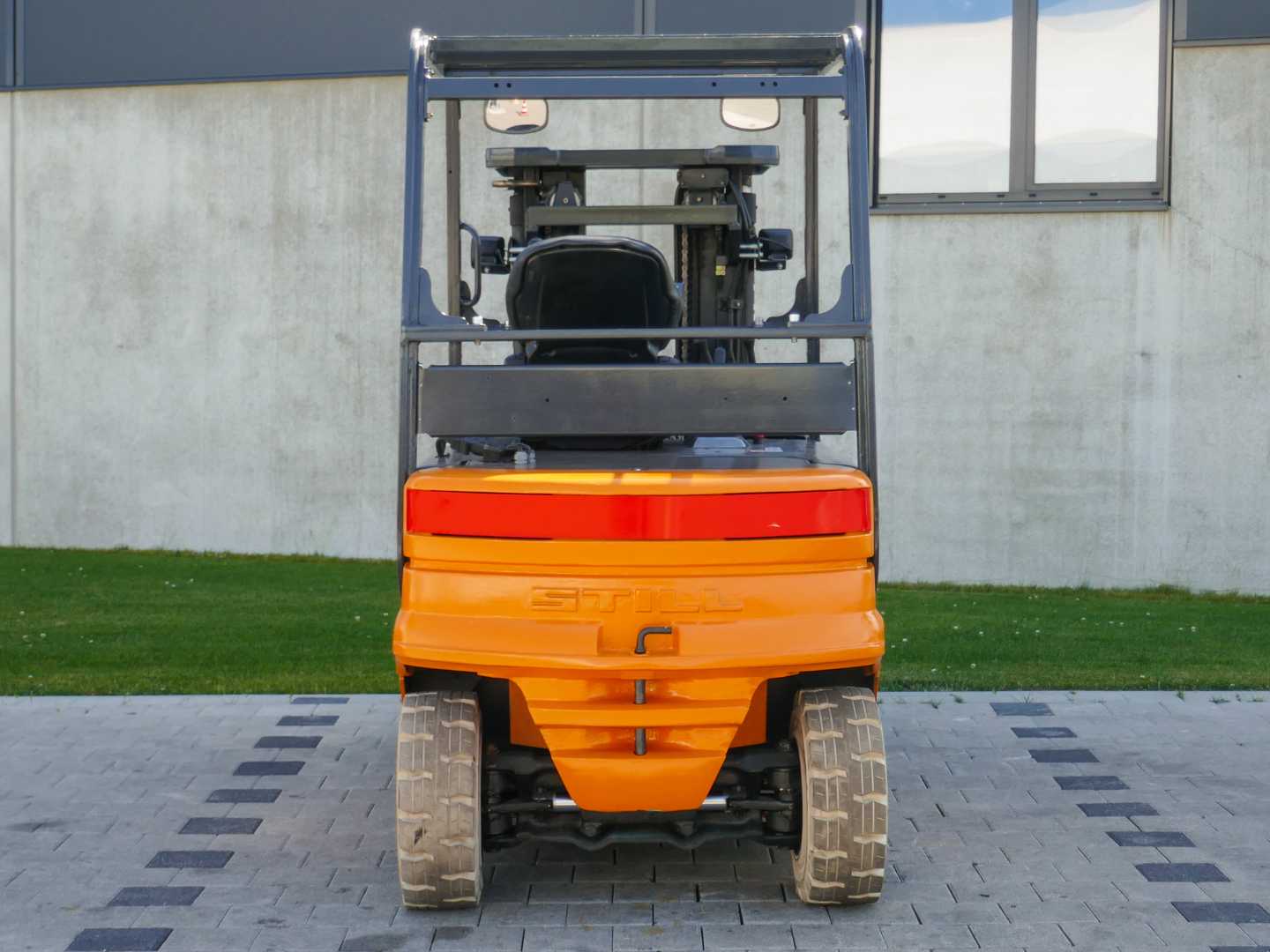 Used Forklift STILL R 60-35 4 ratų šakinis krautuvas (Image 17) Used Forklift STILL R 60-35 4 ratų šakinis krautuvas (Image 17)