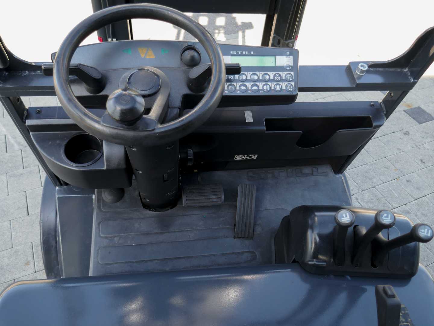 Used Forklift STILL R 60-35 4 ratų šakinis krautuvas (Image 19) Used Forklift STILL R 60-35 4 ratų šakinis krautuvas (Image 19)