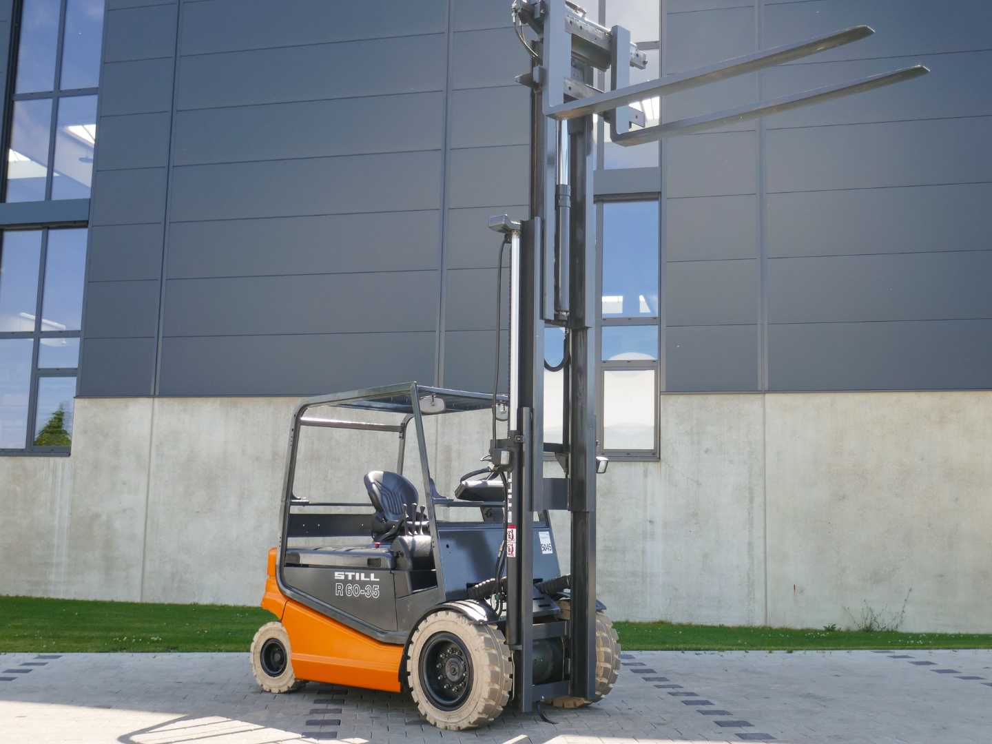 Used Forklift STILL R 60-35 4 ratų šakinis krautuvas (Image 18) Used Forklift STILL R 60-35 4 ratų šakinis krautuvas (Image 18)