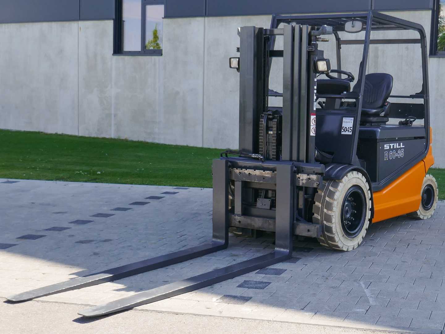 Used Forklift STILL R 60-35 4 ratų šakinis krautuvas (Image 16) Used Forklift STILL R 60-35 4 ratų šakinis krautuvas (Image 16)