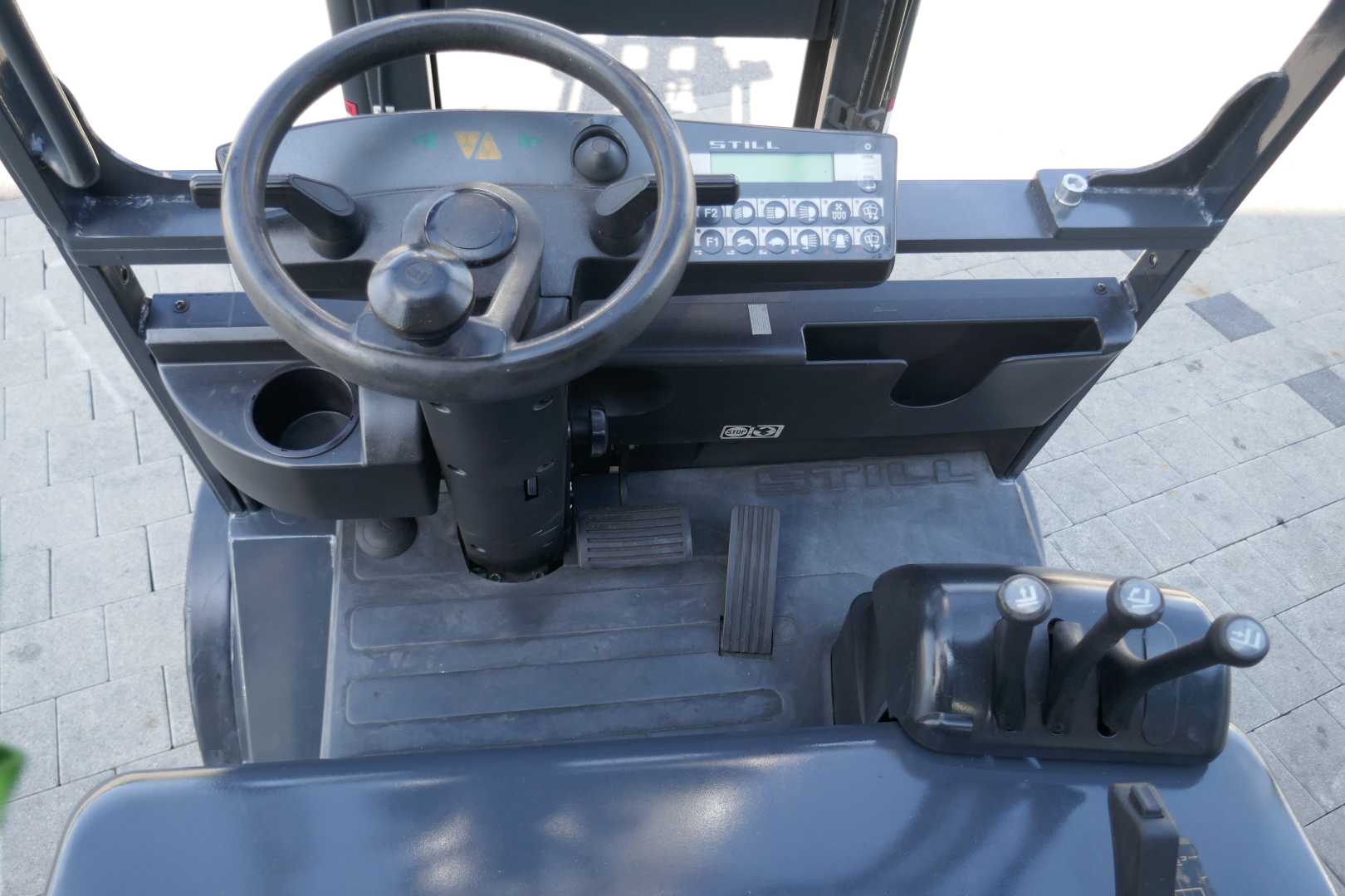 Used Forklift STILL R 60-35 4 ratų šakinis krautuvas (Image 7) Used Forklift STILL R 60-35 4 ratų šakinis krautuvas (Image 7)