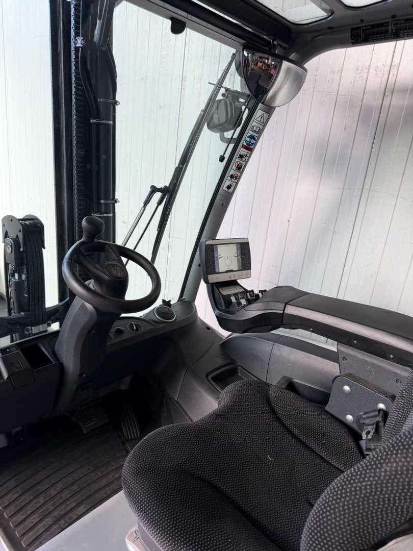Used Forklift STILL RX60-30 4 ratų šakinis krautuvas (Image 3) Used Forklift STILL RX60-30 4 ratų šakinis krautuvas (Image 3)