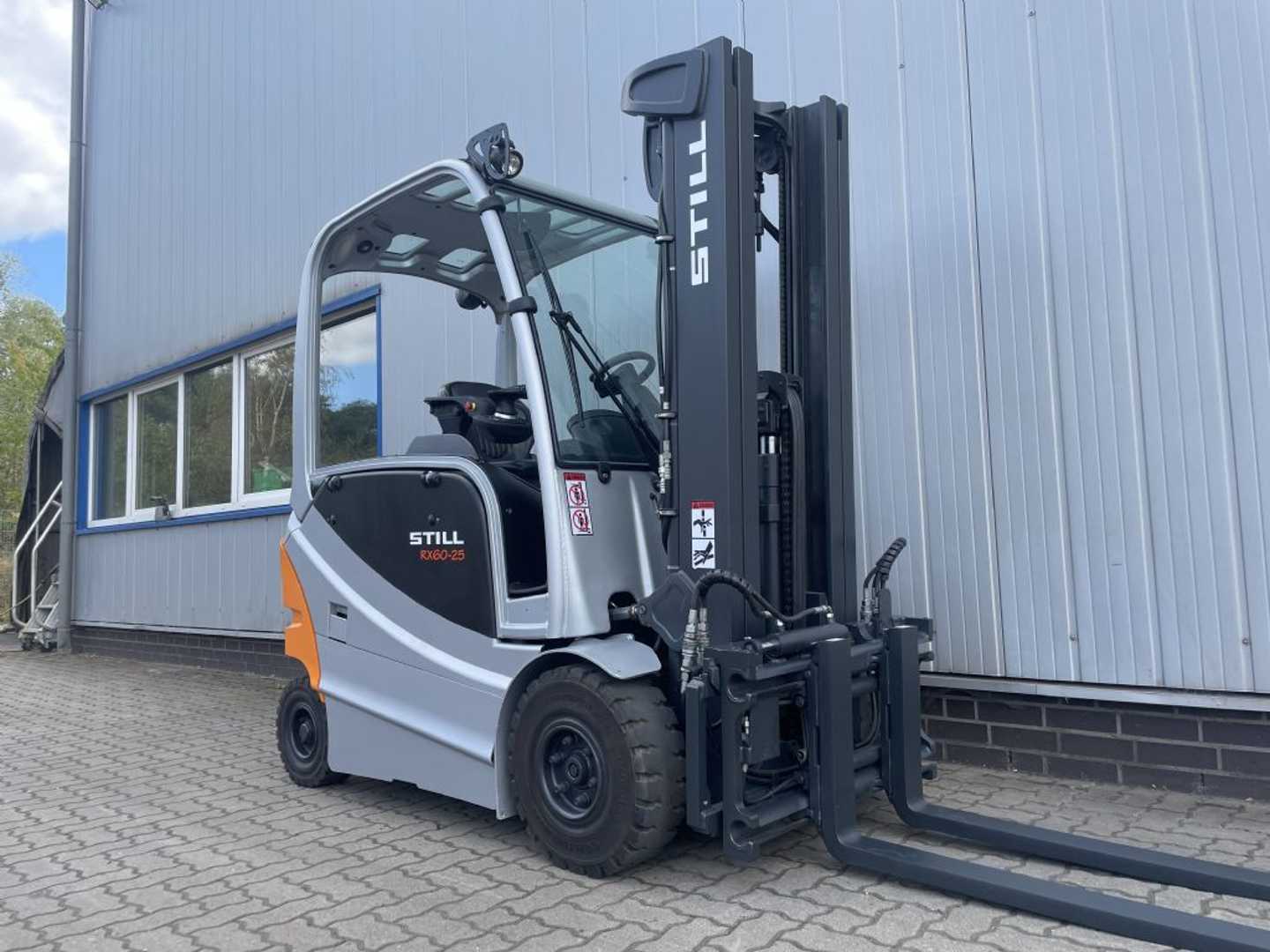 Used Forklift STILL RX60-25 | Batterie 94% 4 ratų šakinis krautuvas (Image 5)