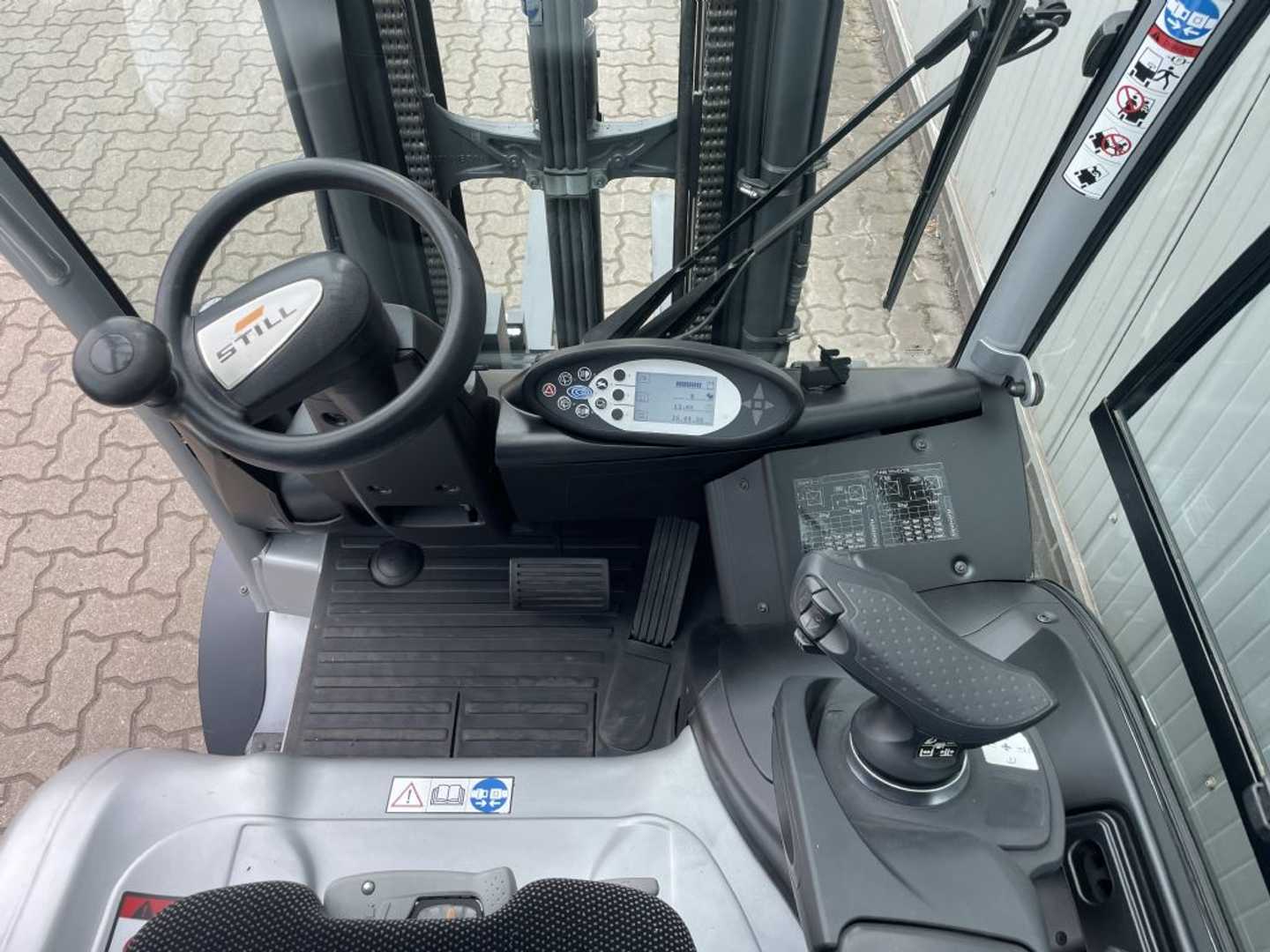 Used Forklift STILL RX60-25 | Batterie 86% 4 ratų šakinis krautuvas (Image 10)