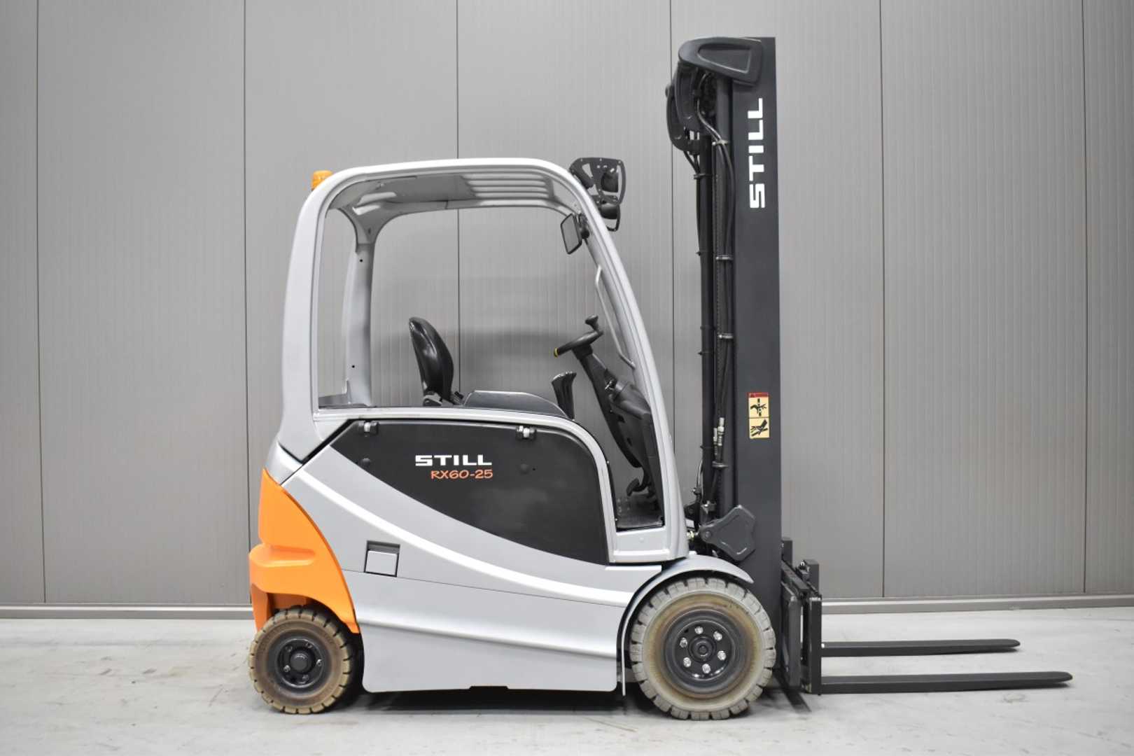 Used Forklift STILL RX 60-25 /56384/ 4 ratų šakinis krautuvas (Image 3)